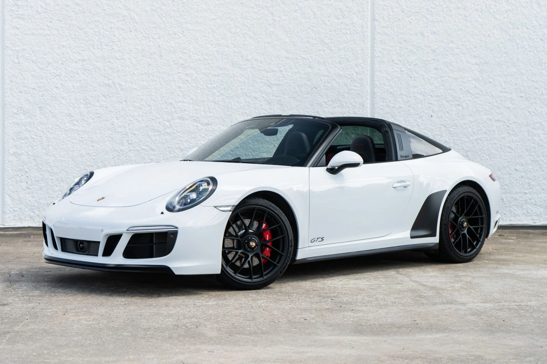 mph000_598830884_Used_2018_Porsche_911_Targa_4_GTS_1791238615_f0c353326f