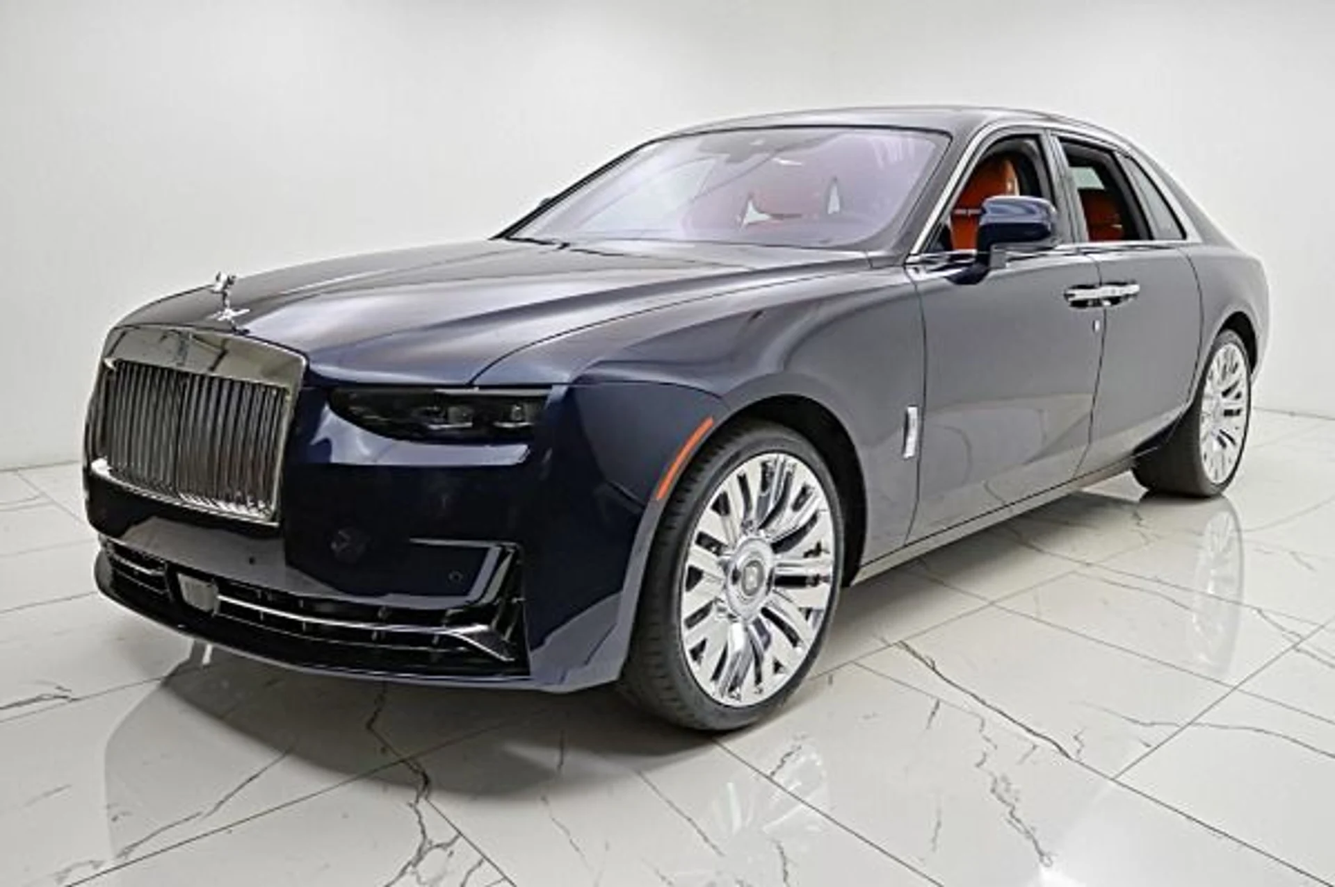 mph000_618306358_New_2026_Rolls_Royce_Ghost_9ba23fe797