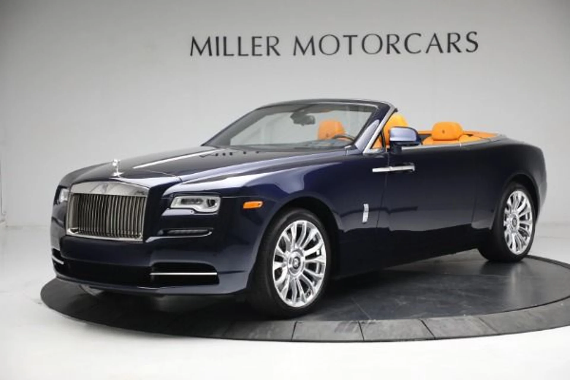 mph000_62237369_Used_2020_Rolls_Royce_Dawn_a873581fab