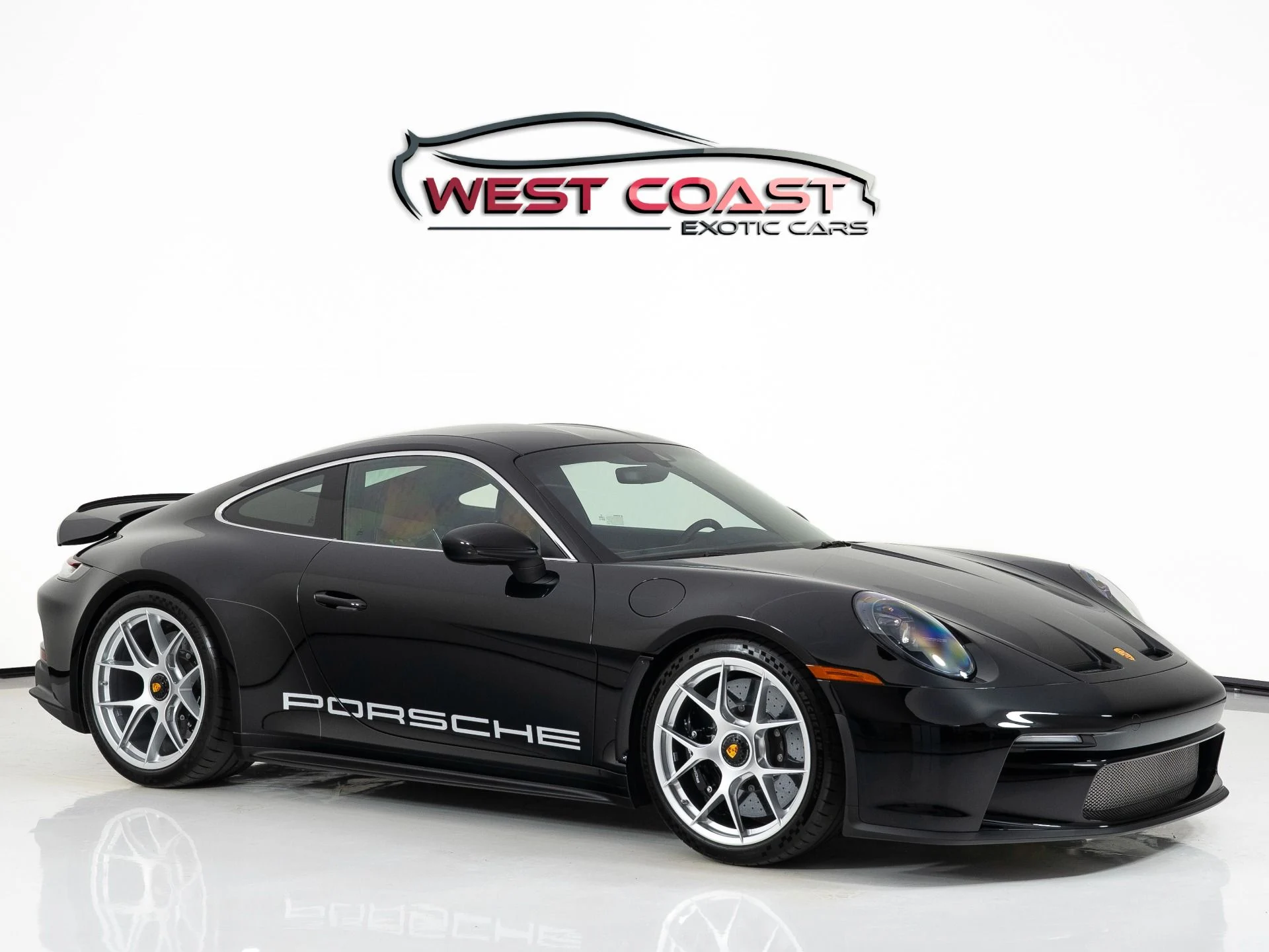 mph000_640100565_Used_2024_Porsche_911_ST_1764024891_7c189bf02b