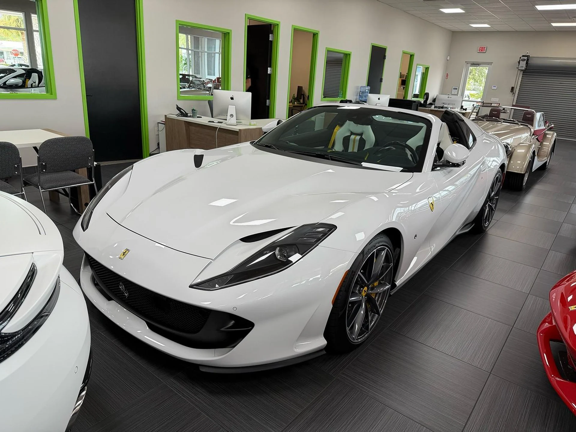 mph000_64698268_Used_2021_Ferrari_812_GTS_1762459902_3d63f31736