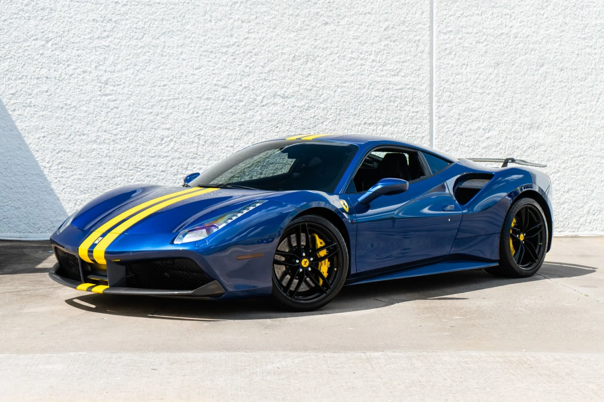 mph000_66868190_Used_2018_Ferrari_488_GTB_1790107764_aff8335ea4