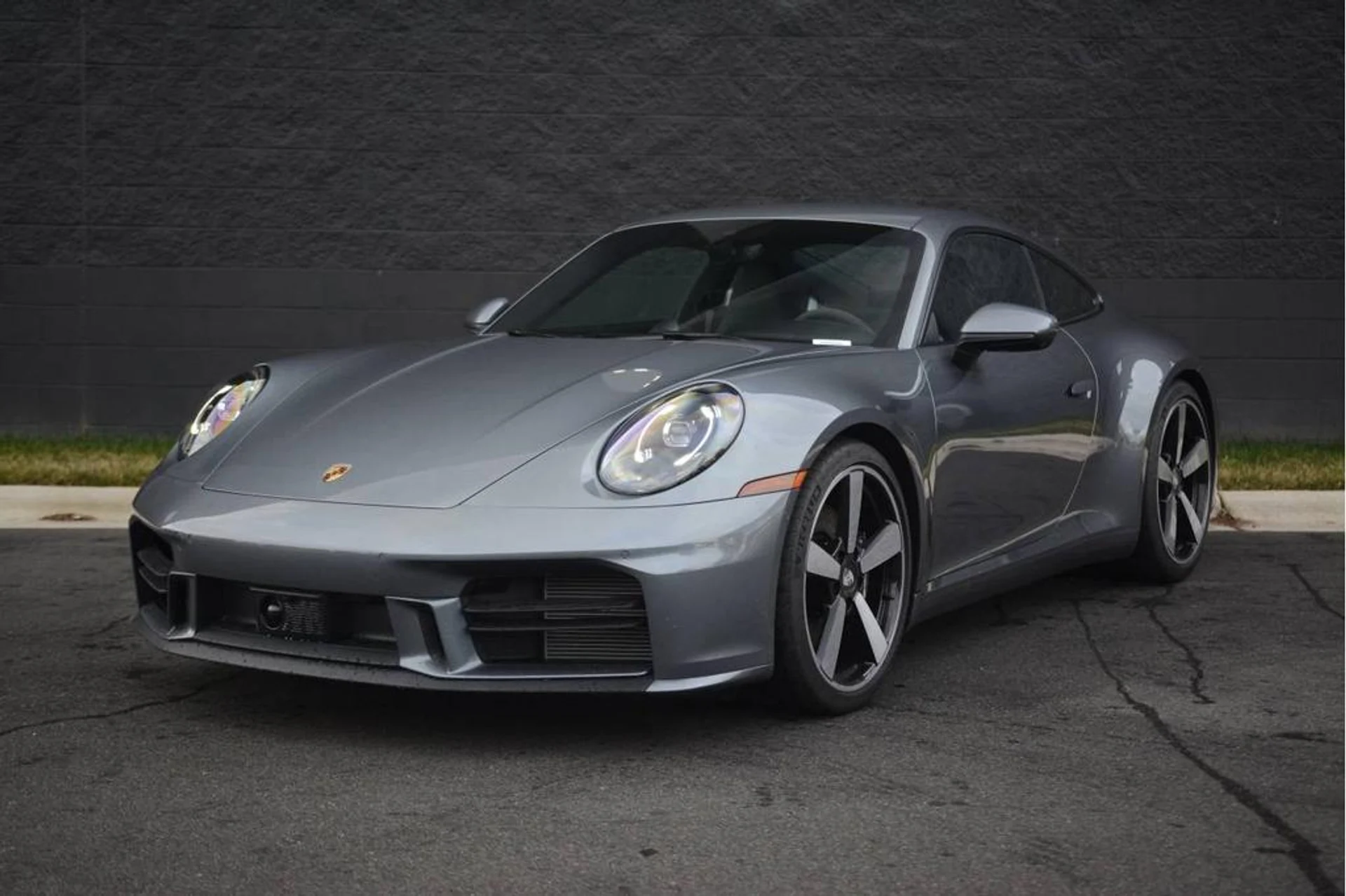 mph000_671671627_ez5use_Ovka9_ed_DSJ_2j_TCQCF_Fo_d53e4ae035