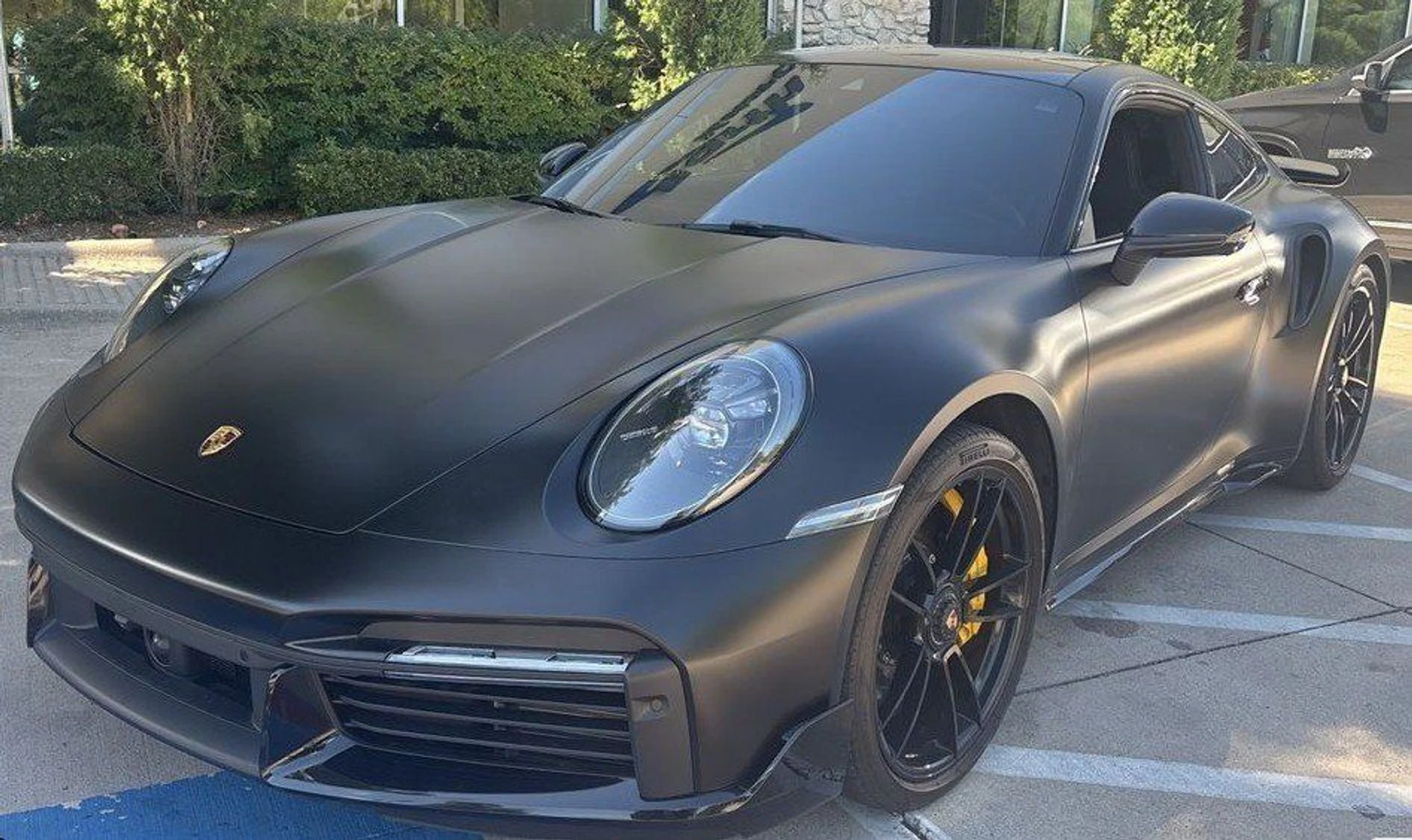 mph000_672314191_7f604c0cf25906d5d794b7d62198f04ax_0b368a0f54