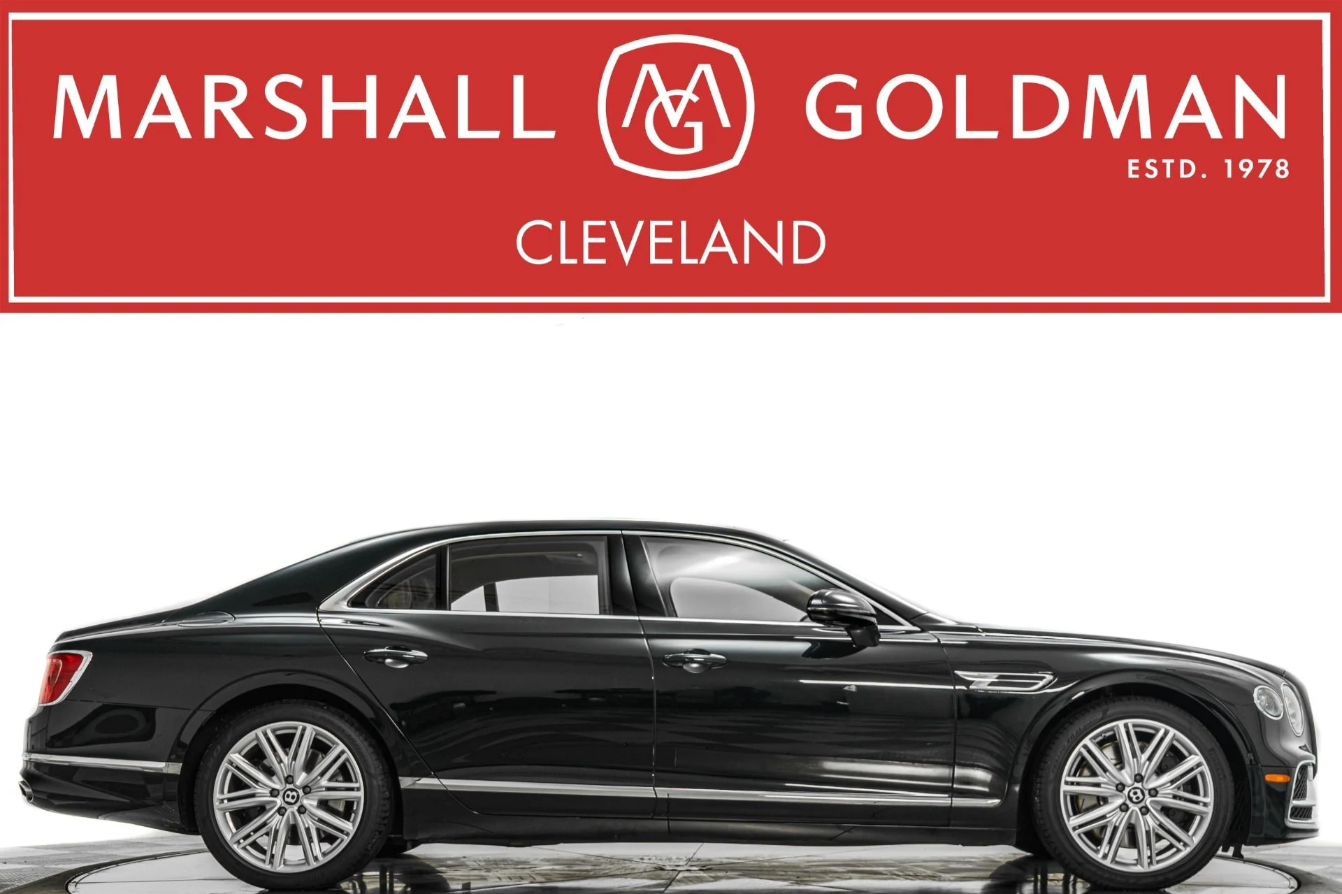 mph000_680484466_Used_2023_Bentley_Flying_Spur_Hybrid_Four_Seat_Comfort_Specification_Contrast_Piping_and_Stitching_1772036721_1368089672