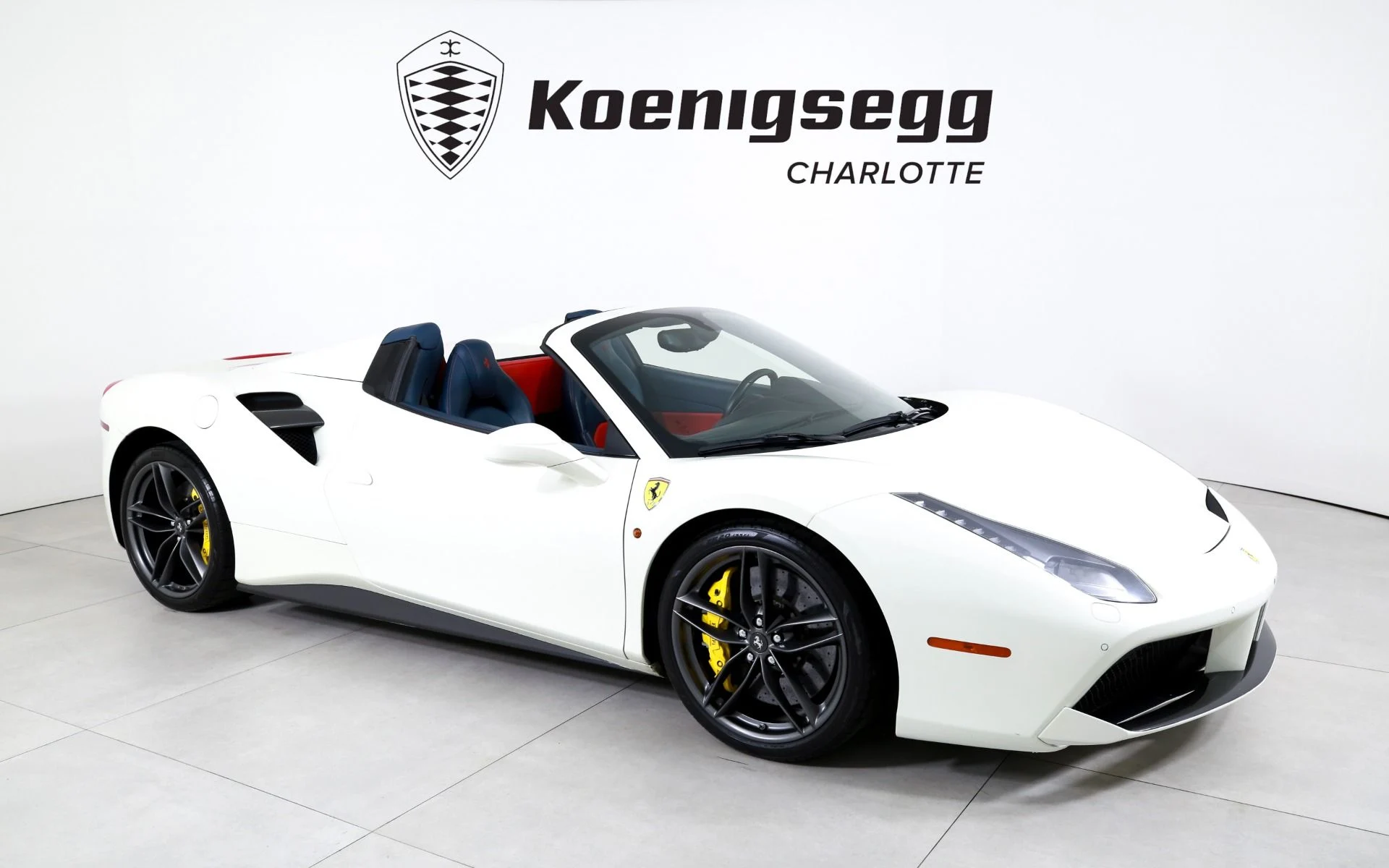 mph000_690009039_Used_2018_Ferrari_488_Spider_1782838547_9963484fb4