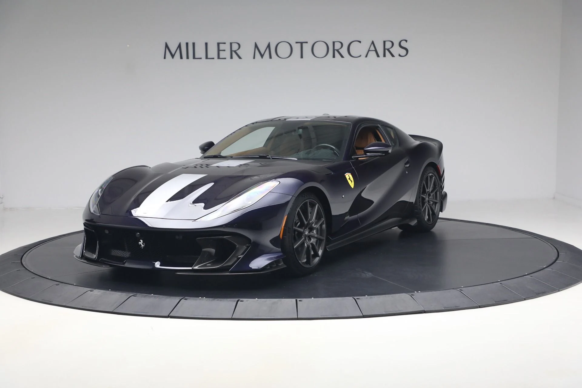mph000_700317535_Used_2022_Ferrari_812_Competizione_1783025409_4cfc1b0ce2
