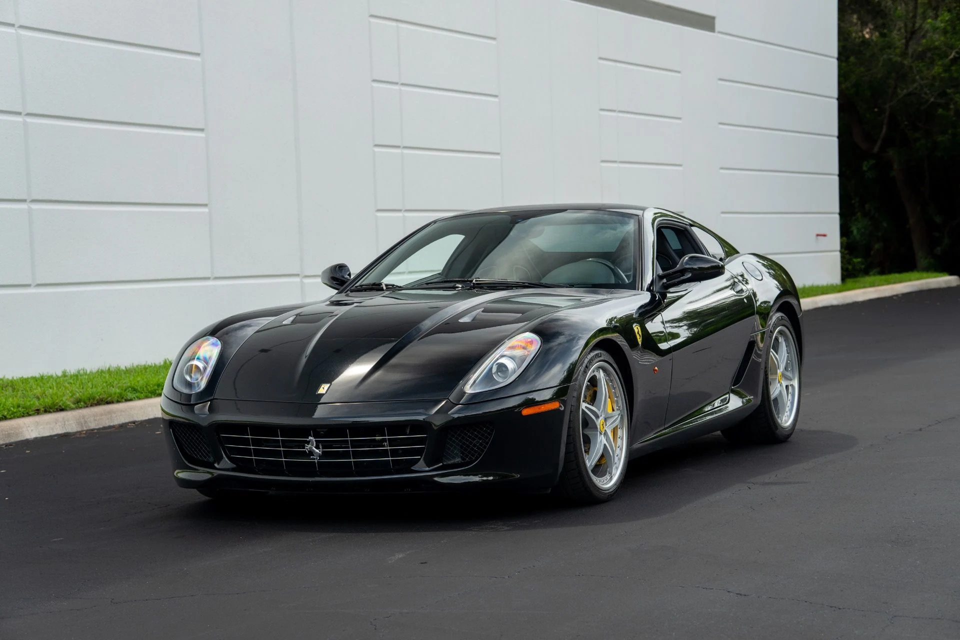 mph000_72286233_Used_2008_Ferrari_599_GTB_Fiorano_1758655242_d5b2a35fa2