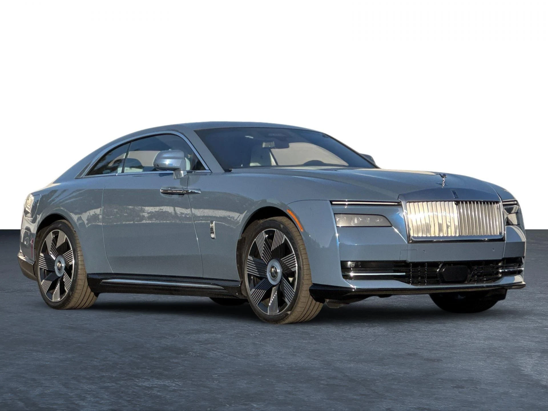 mph000_74147183_Used_2025_Rolls_Royce_Spectre_1769854676_a0c1d697c3