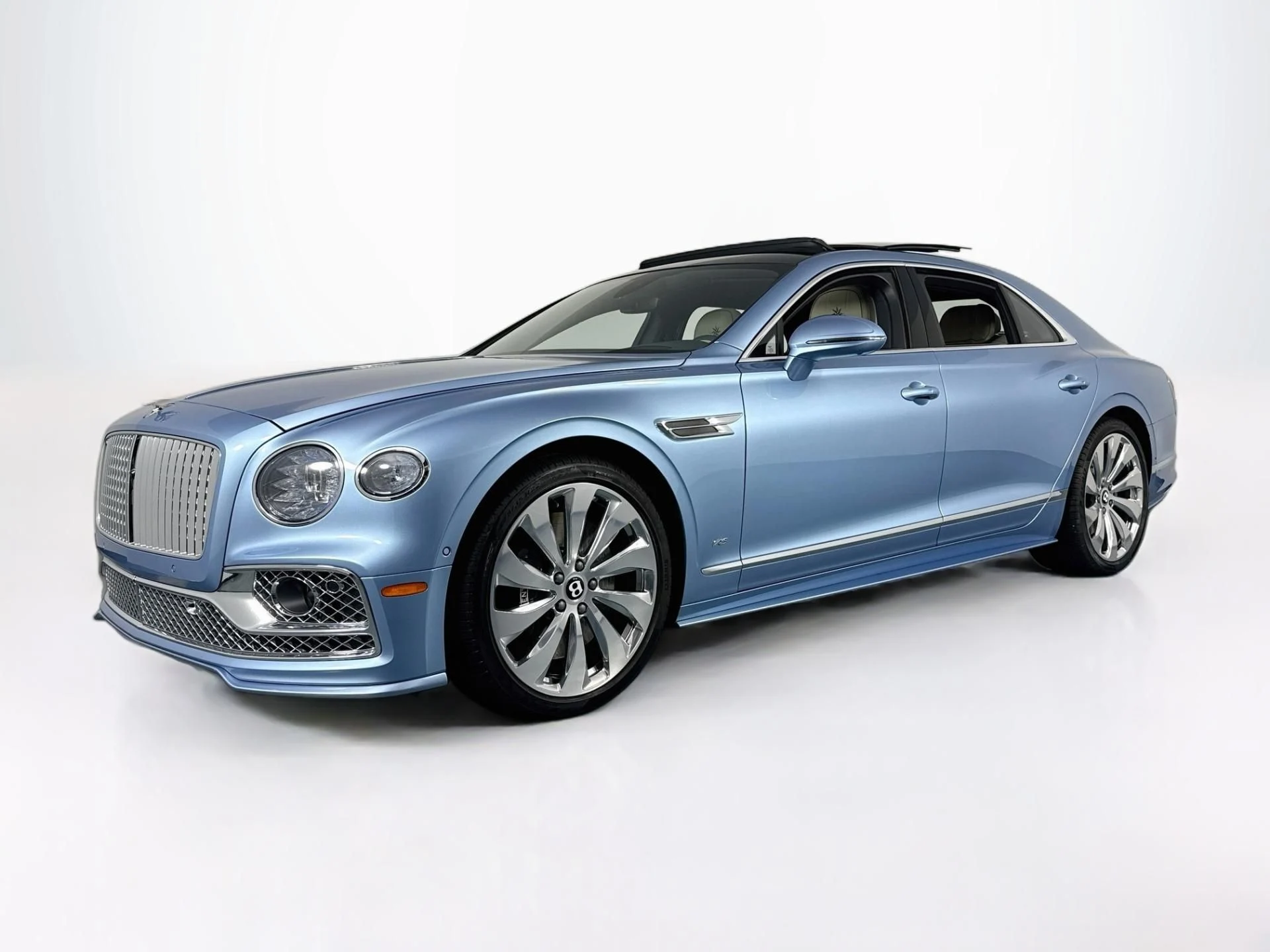 mph000_764743488_Used_2022_Bentley_Flying_Spur_V8_1787092866_62e54f5b8a