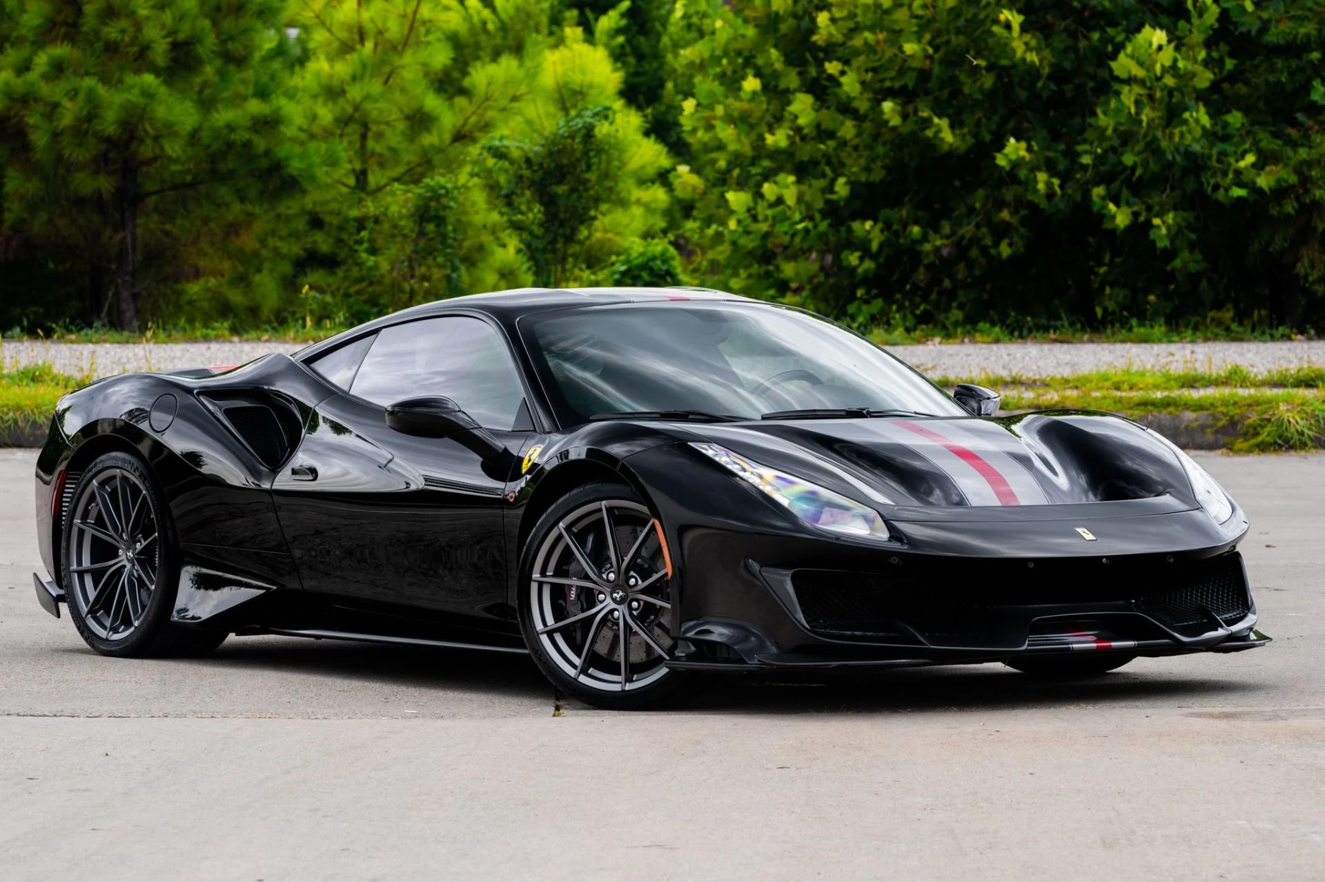 mph000_799580372_Used_2020_Ferrari_488_Pista_1755714796_ebbfb235a7