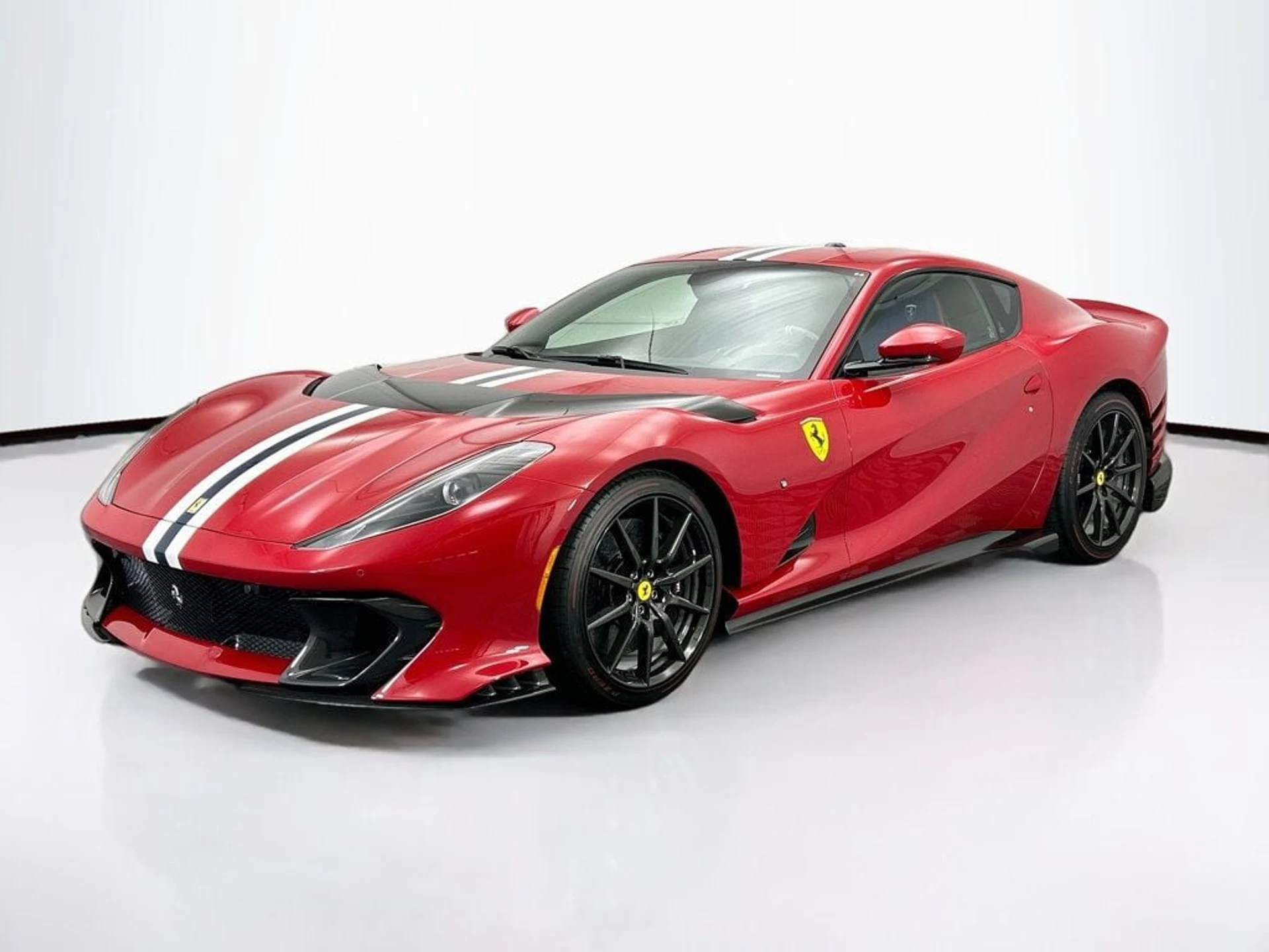mph000_825467838_used_2024_ferrari_812_competizione_consignmentcar_8119_22991795_1_1024_2a5e96567b
