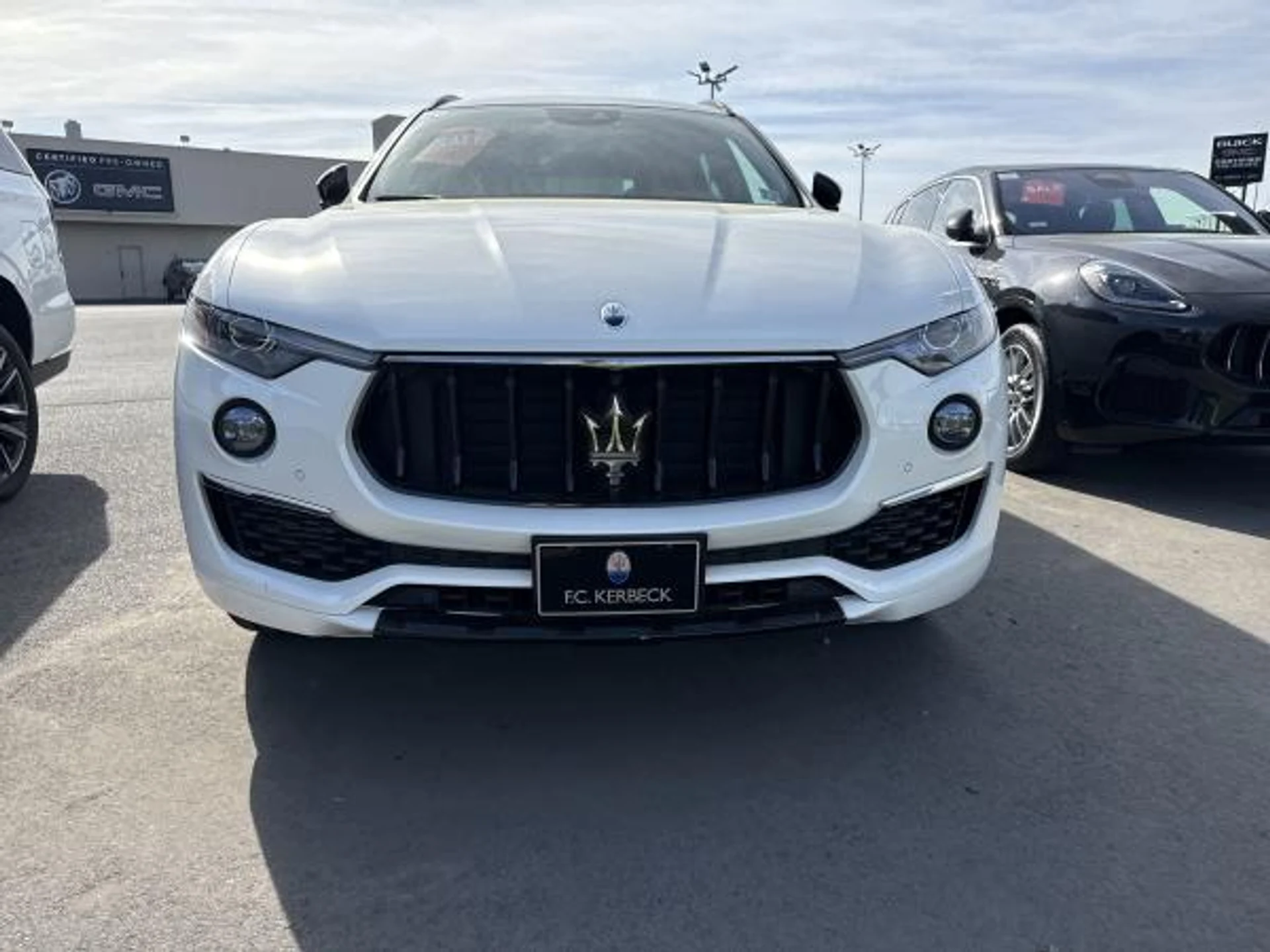 mph000_844543457_Used_2022_Maserati_Levante_GT_122aa0946b