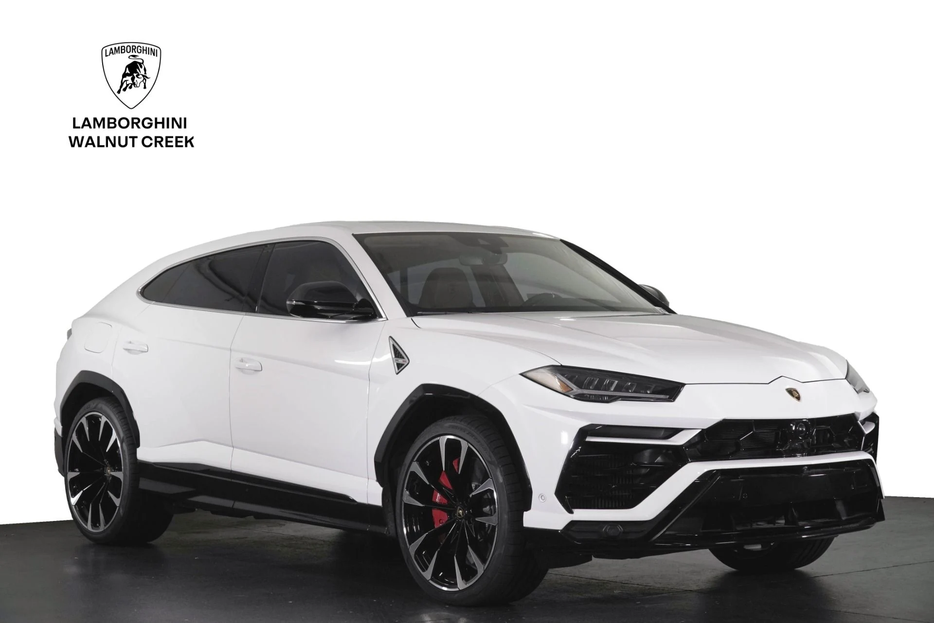 mph000_849407003_Used_2022_Lamborghini_Urus_1785773690_9981645679