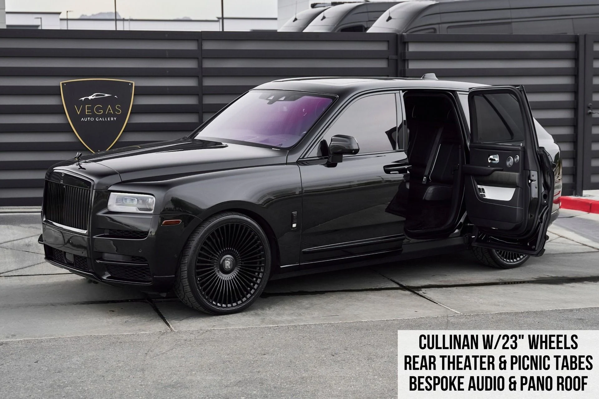 mph000_850357867_Used_2019_Rolls_Royce_Cullinan_Base_1767201612_472dfb4082