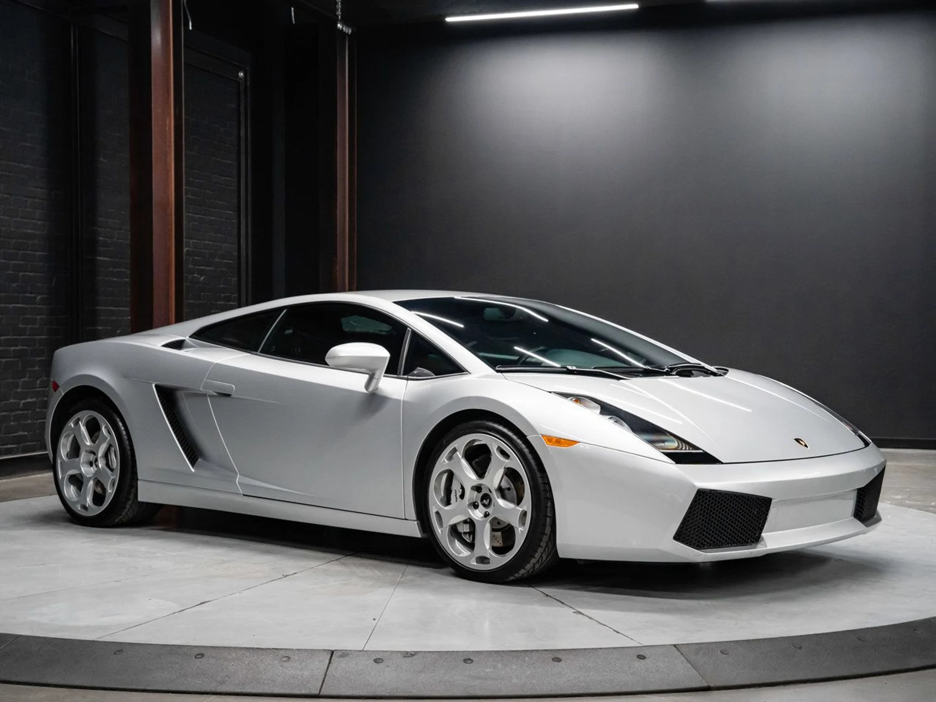 mph000_87722364_lamborghini_gallardo_2004_9cf7827f04