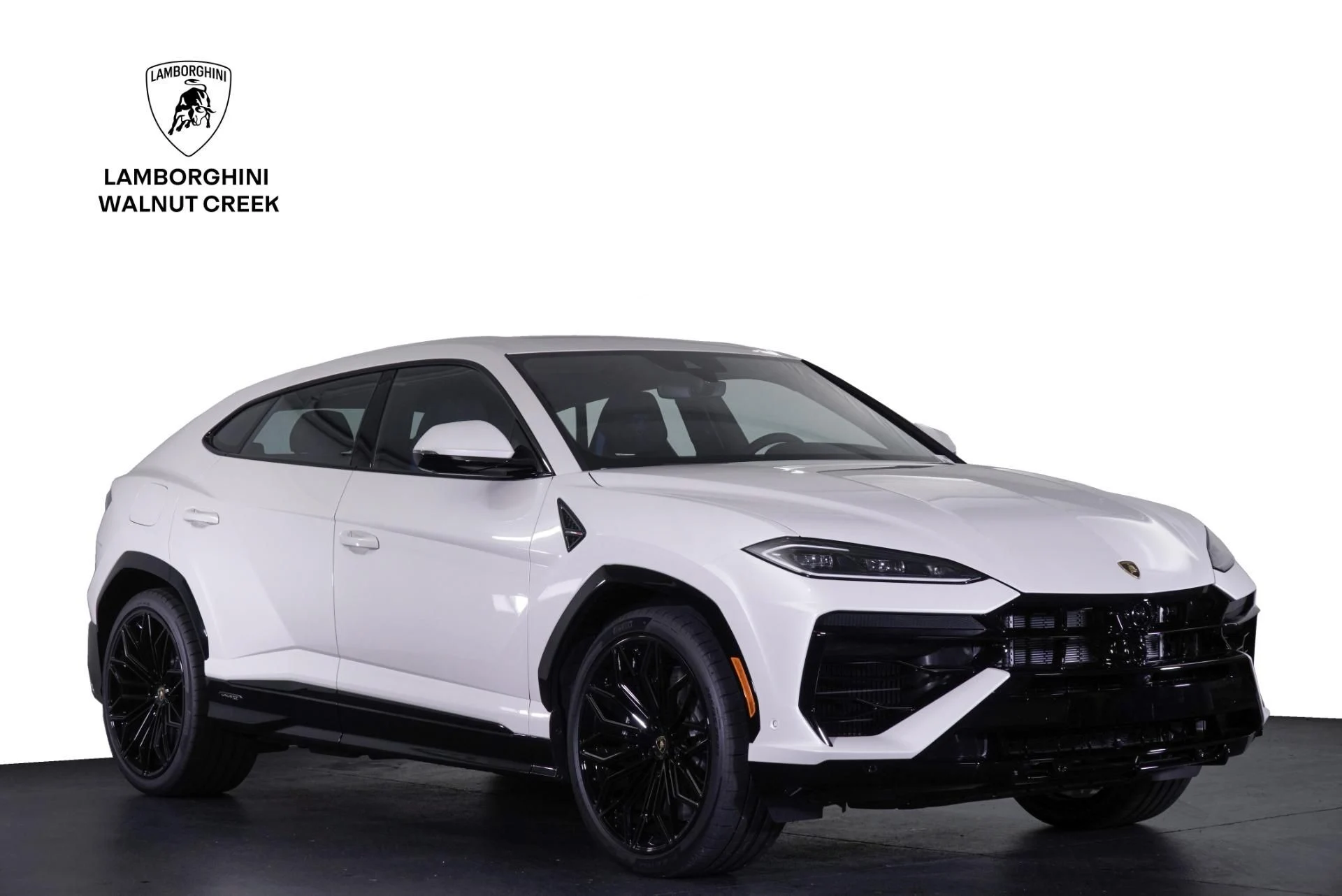 mph000_908246165_New_2025_Lamborghini_Urus_SE_1770747856_05c62e67c9