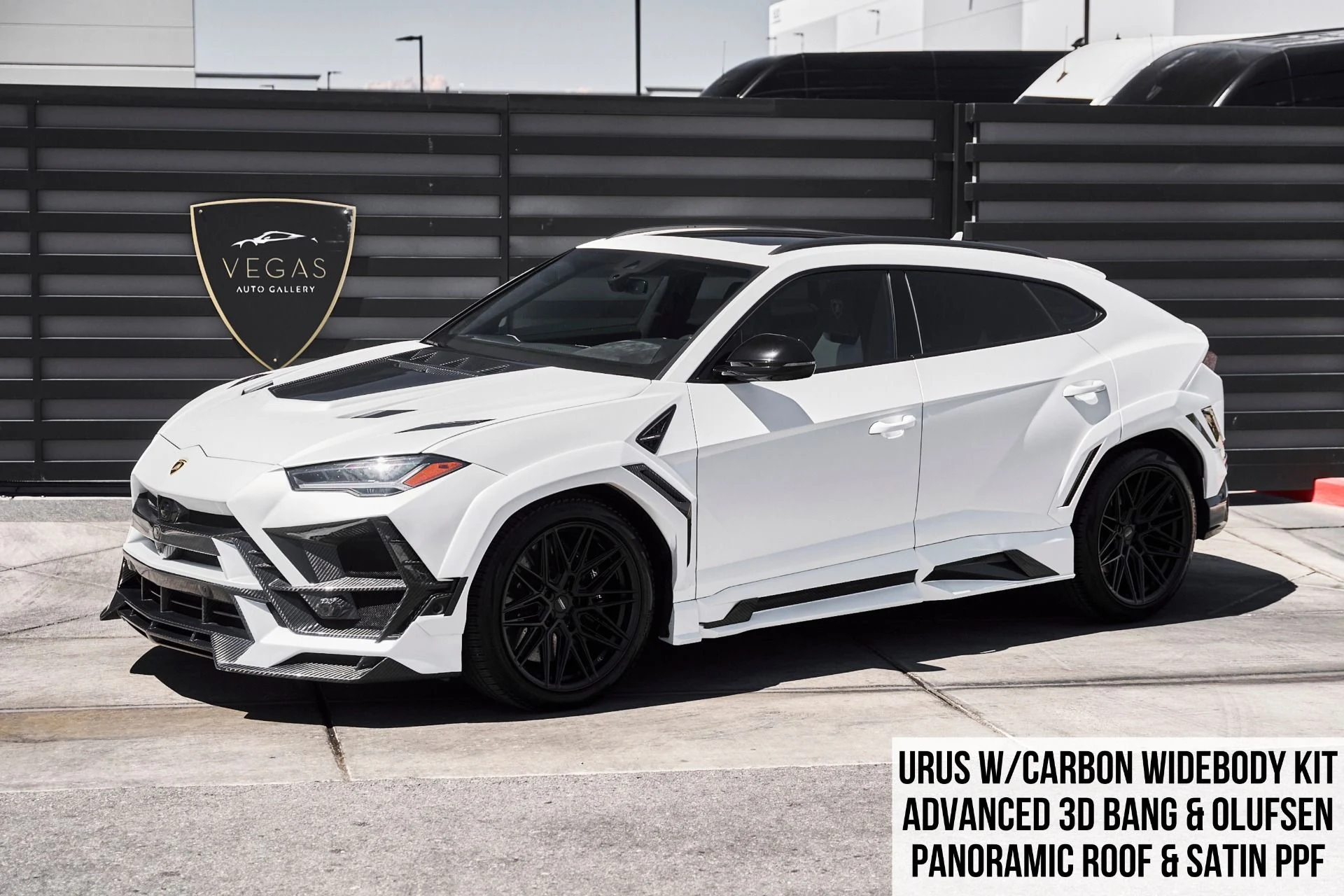 mph000_925511556_Used_2019_Lamborghini_Urus_Base_1776301805_b23bb079a9