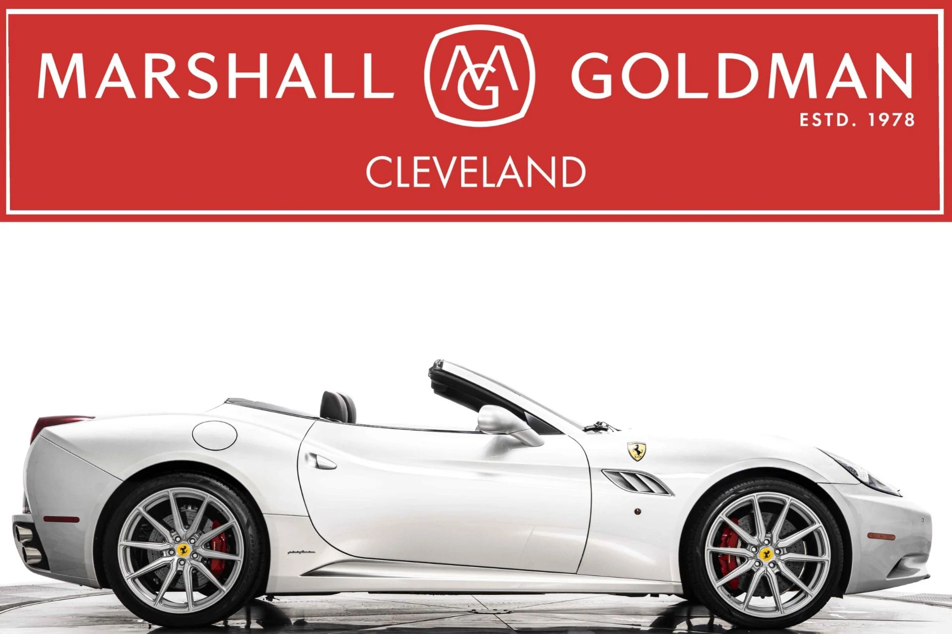 mph000_938472445_Used_2013_Ferrari_California_1756329301_f87b0925b9