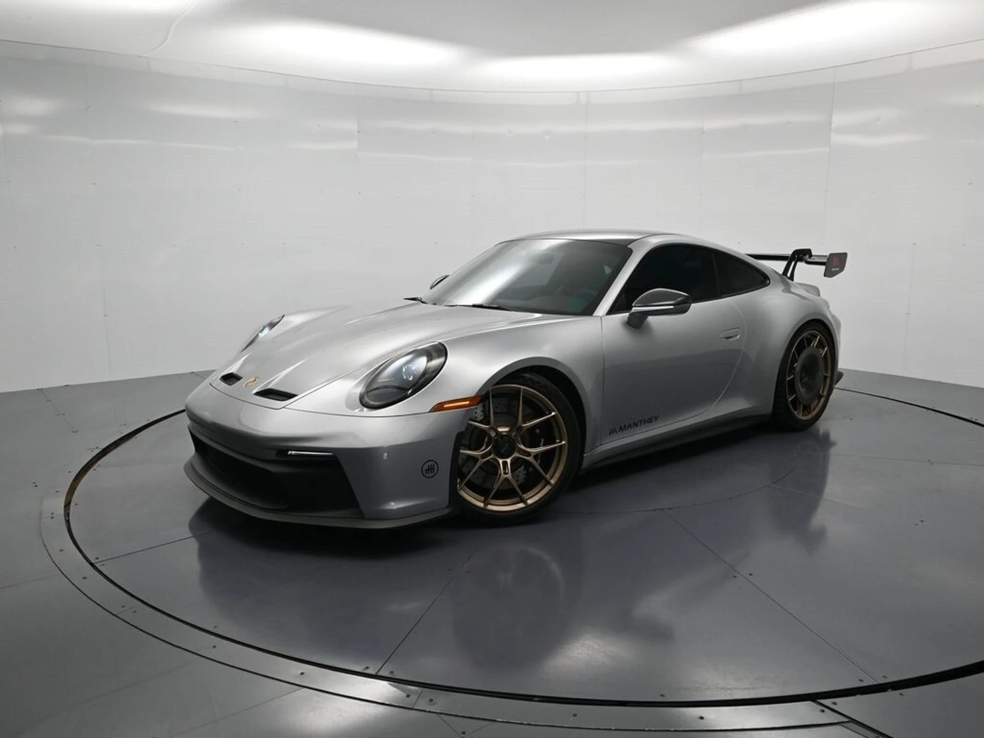 mph000_943190782_50b337e7e214eeeba61fd383a58850ddx_8a9c14abd3