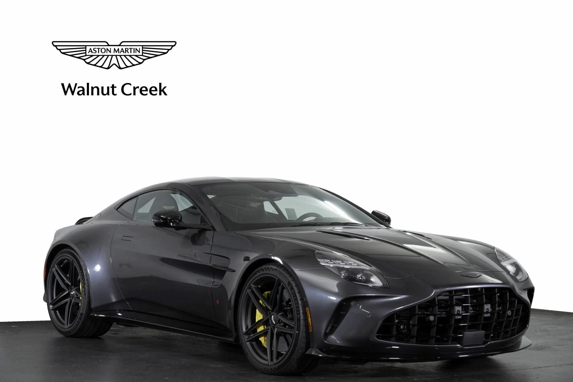 mph000_947667808_New_2026_Aston_Martin_Vantage_S_1768374075_5cd34fe179