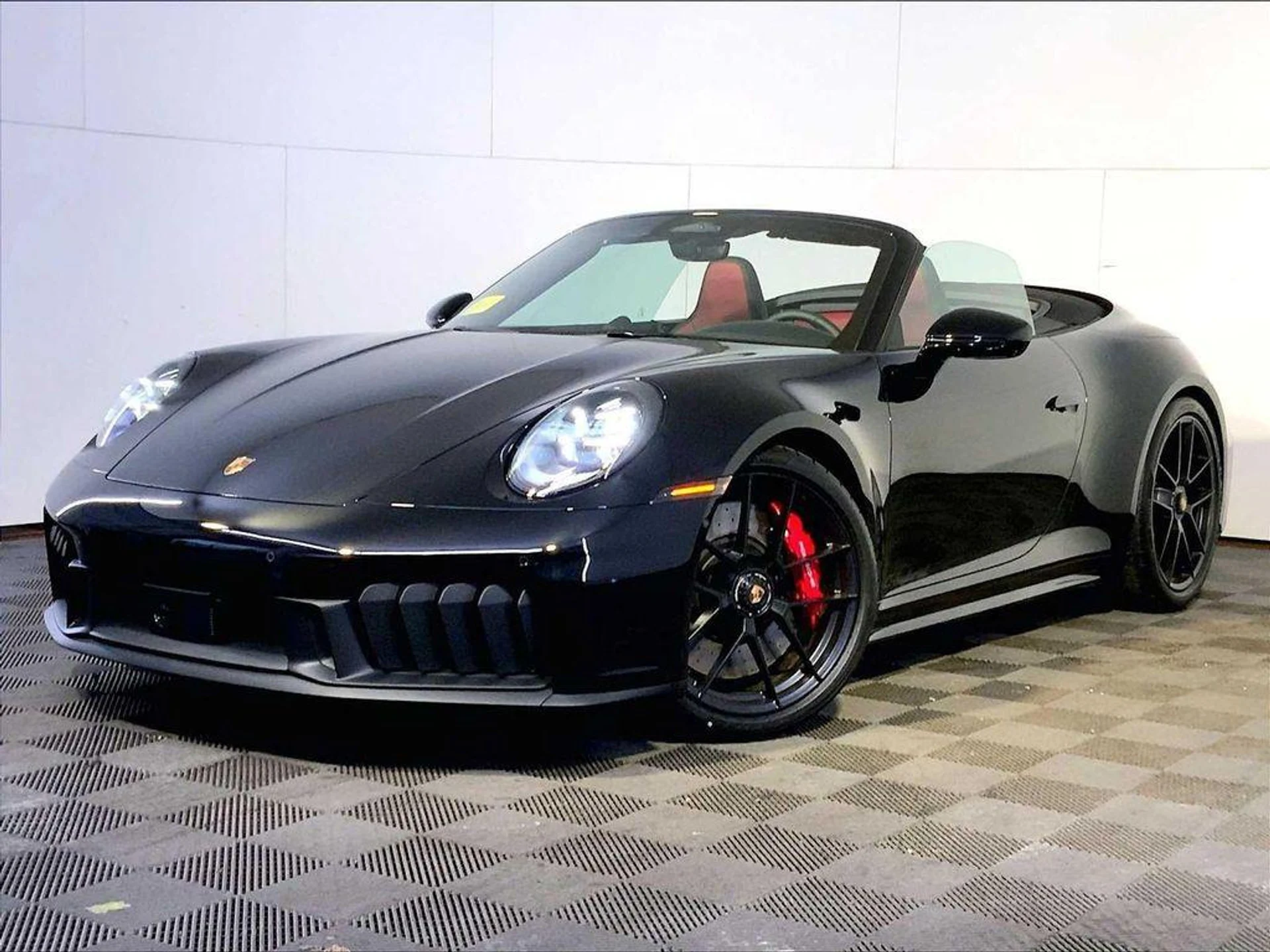 mph000_983830746_Mnrpg1_F9wg_Kt_Eom51i_Y51nq_F_Sh_Q_126d456e21