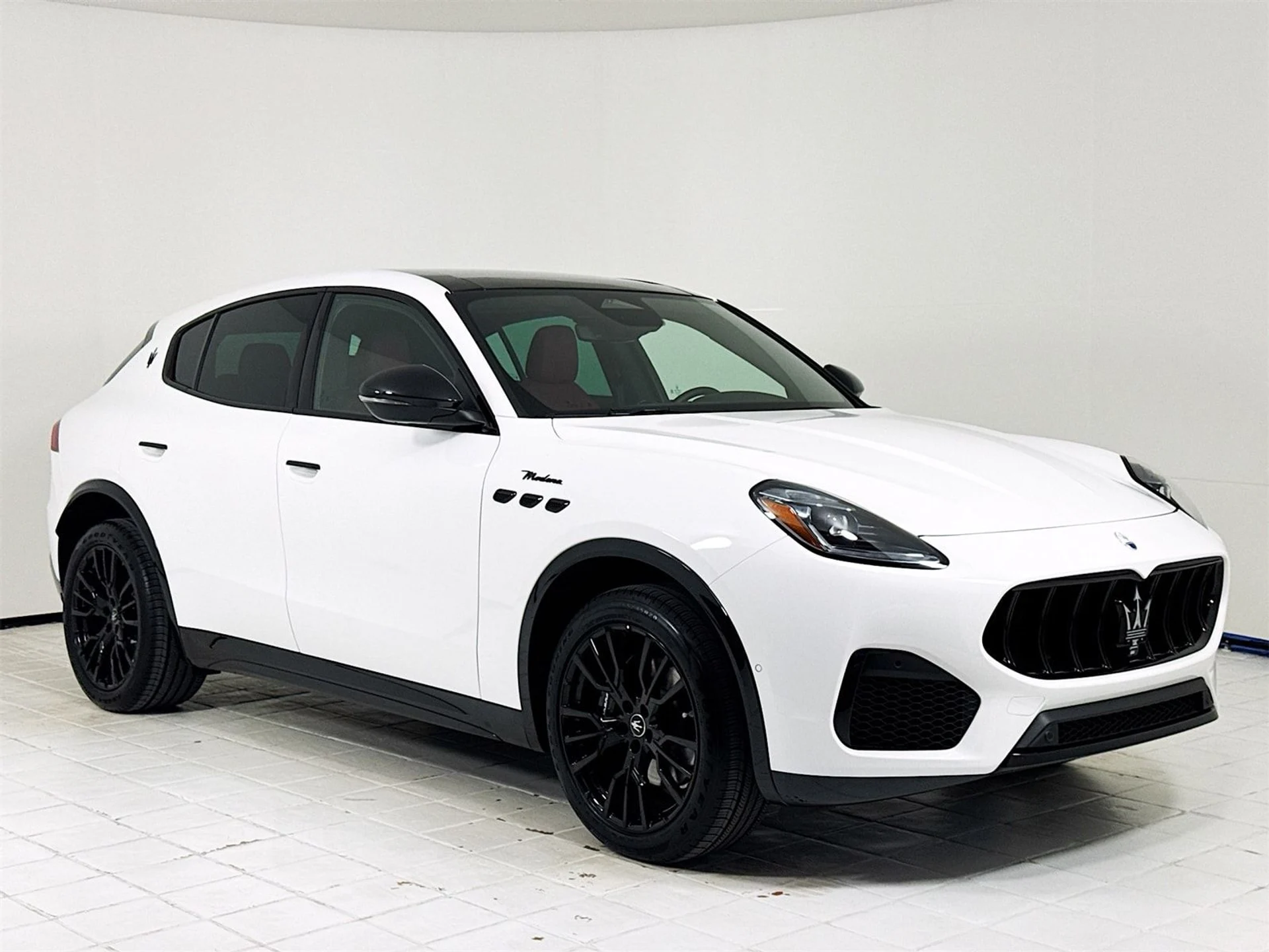 mph000_990827526_9524f2ff1d67b7133b841e21f8dfcf74x_a4887a9902