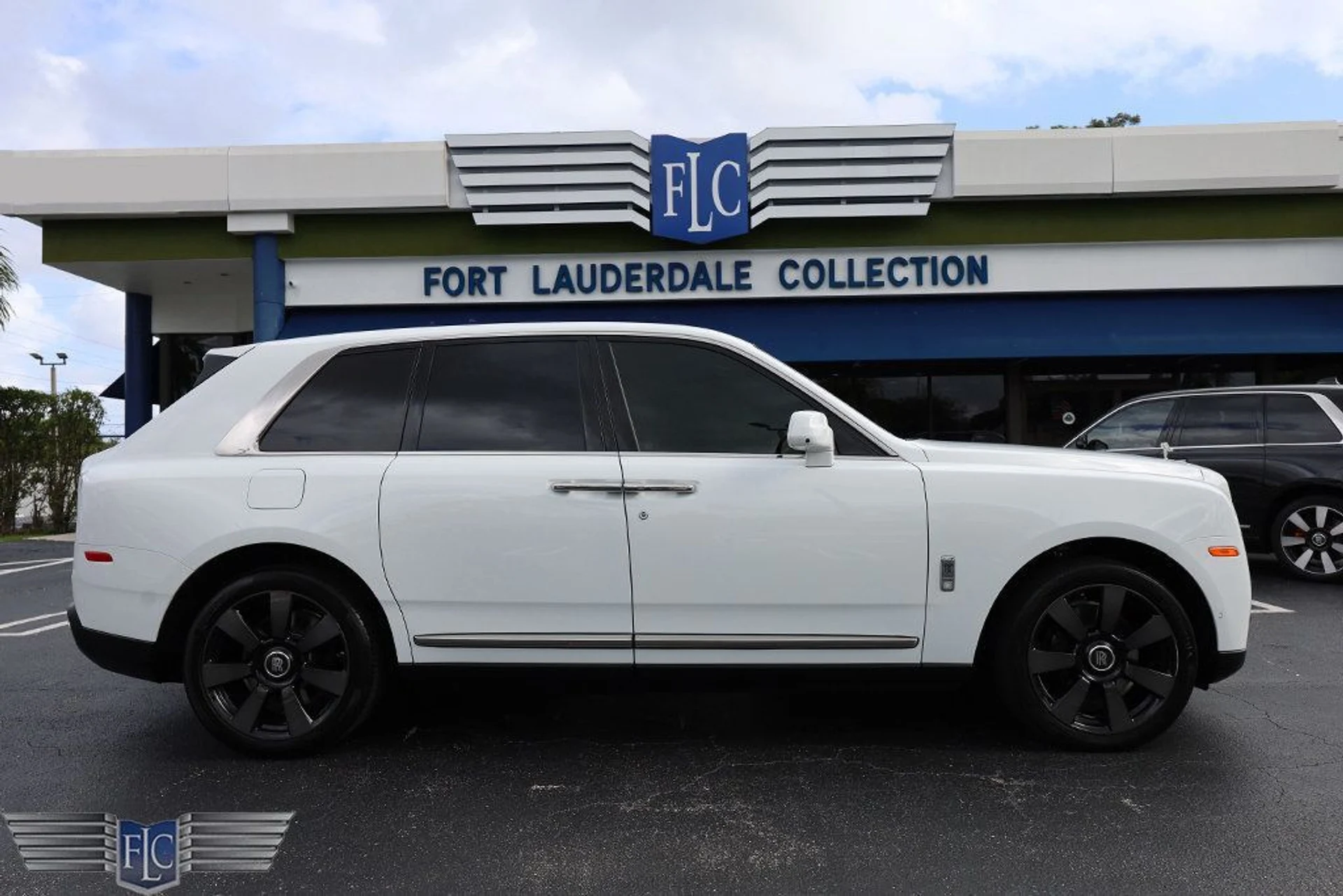 mph001_1004631569_used_2019_rolls_royce_cullinan_sportutility_6305_22963693_2_1024_f256652a0e