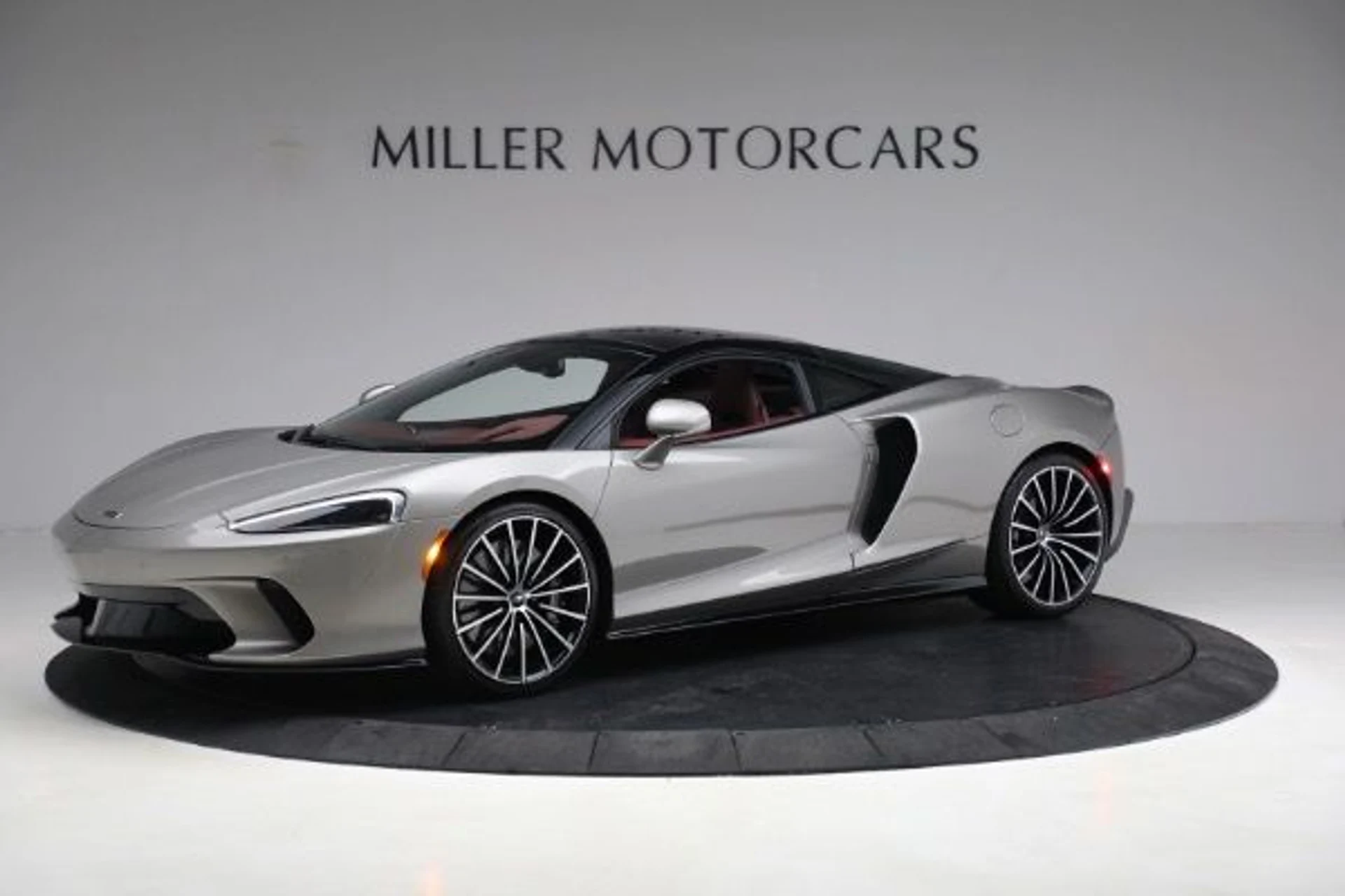mph001_1004882486_Used_2023_Mc_Laren_GT_Pioneer_1c8c879f97