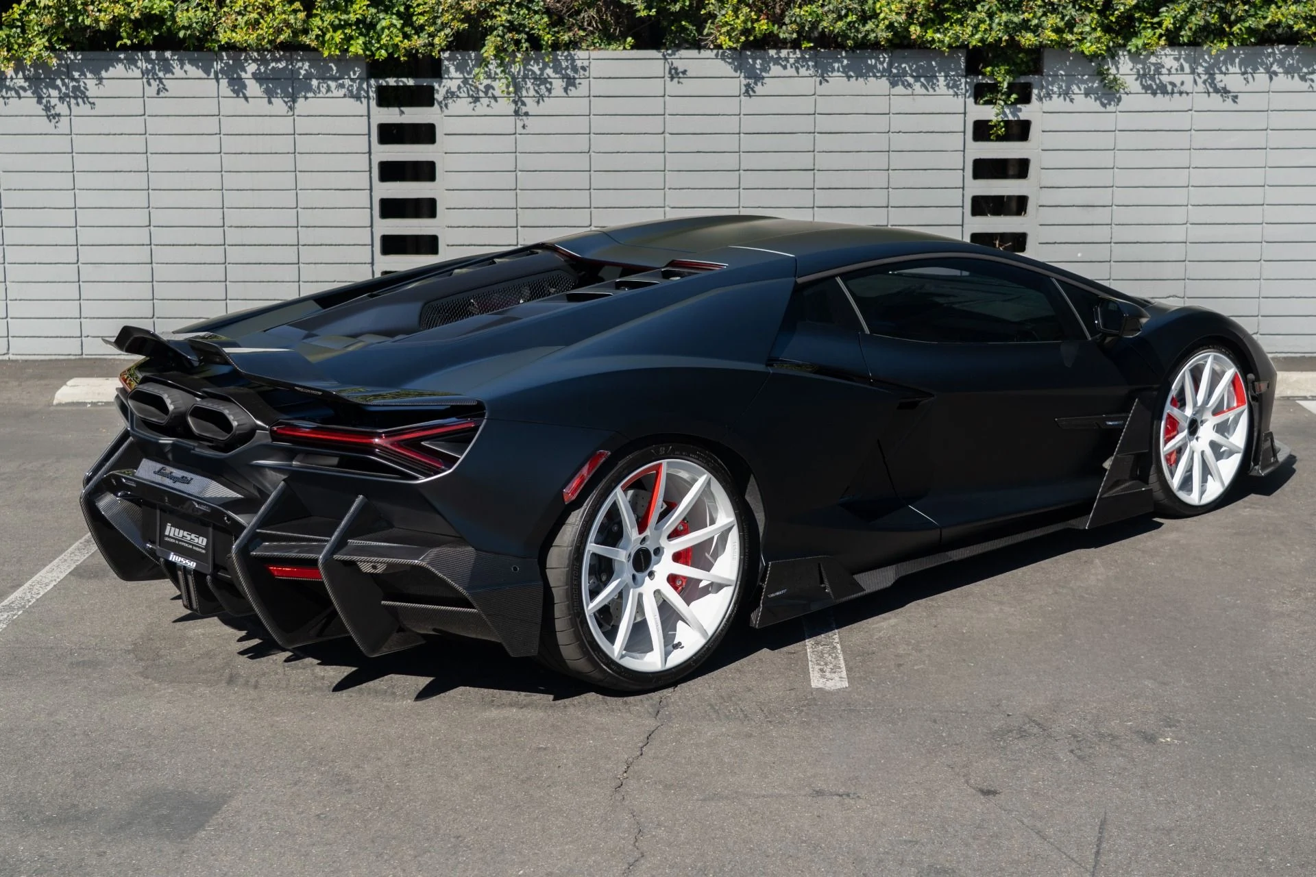 mph001_1017892199_Used_2024_Lamborghini_Revuelto_Mansory_1757354394_33a680e39a