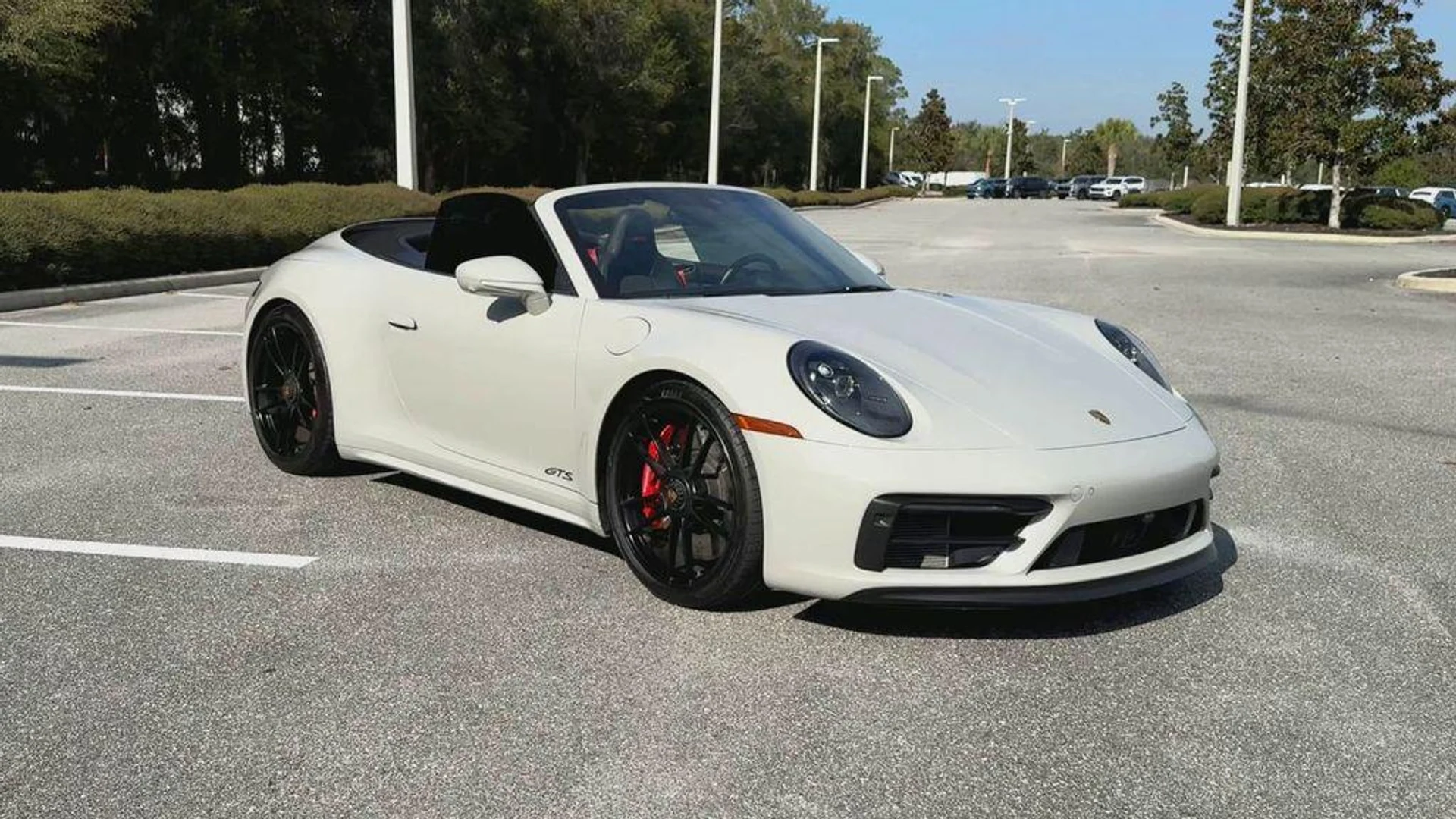 mph001_102059632_g_B03_Zpjxd_Ej_Hfm62c2z93q_YTR_5g_c425d91424