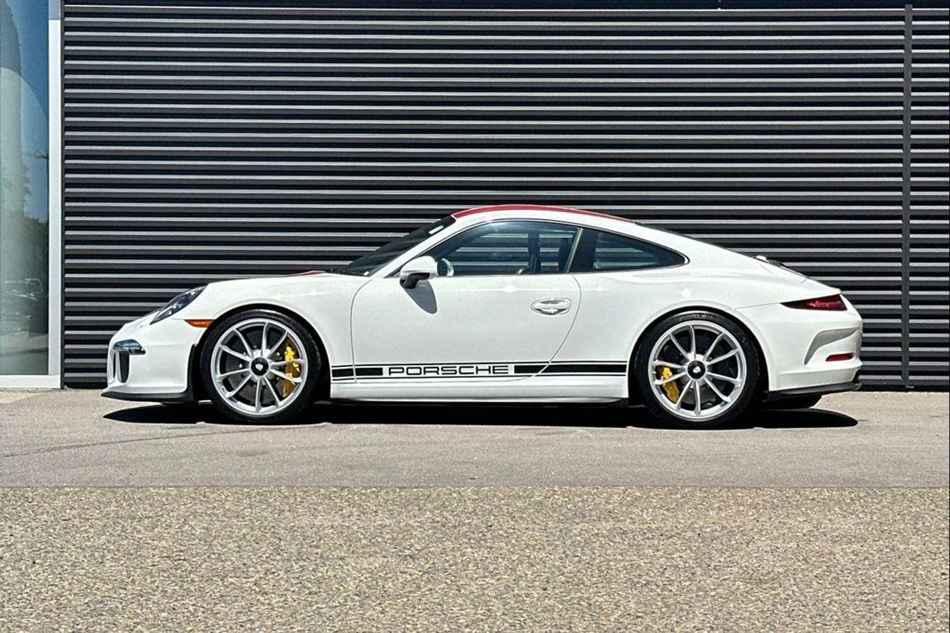 mph001_1038974430_Sm_Mht_Gw_V_Usrsno_De_Gftyn4_Xy_S4_A_a3fe6b2e26