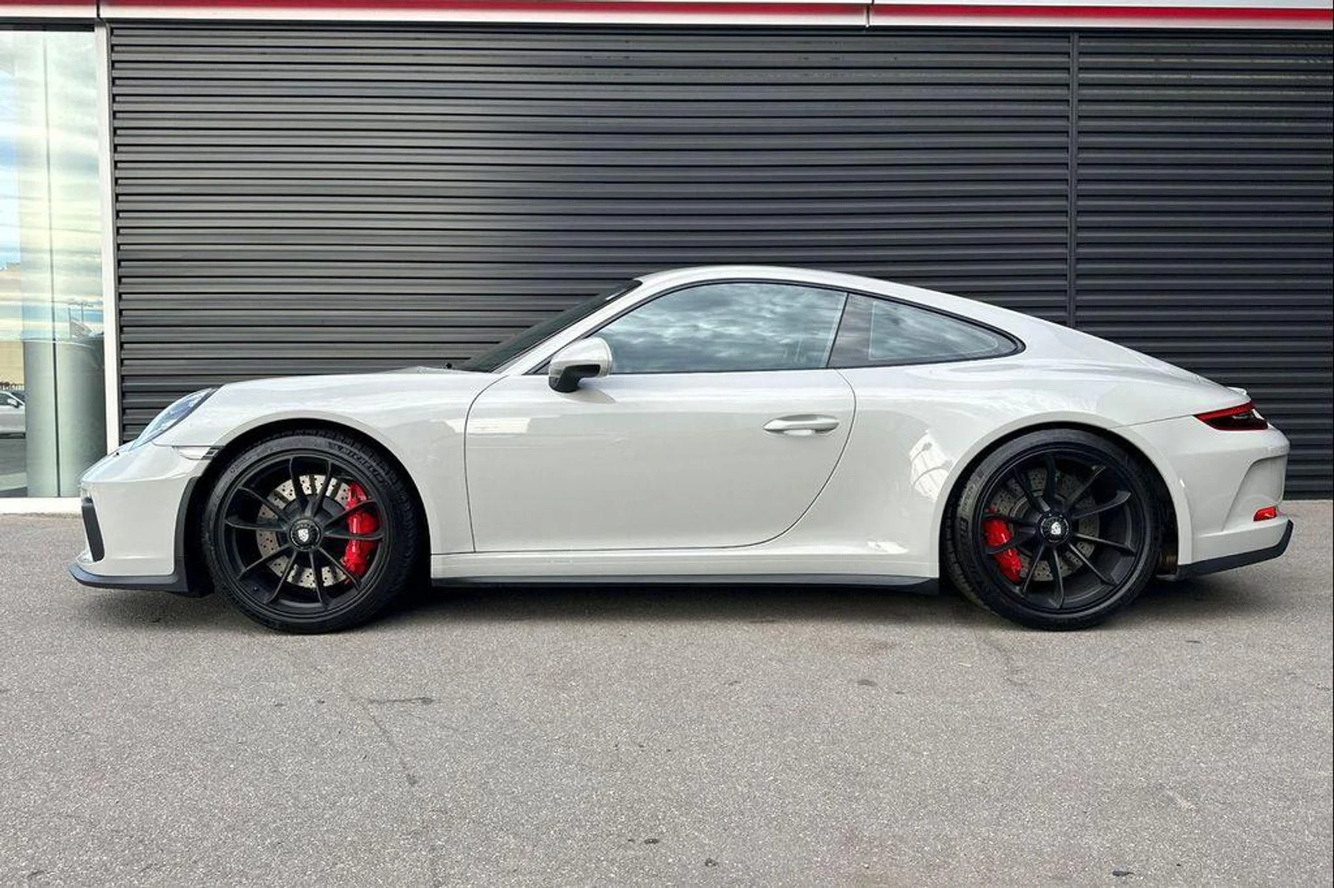 mph001_1063626476_mg4_R4a2o1nq_Vx_Iy_Mu_I8_JFWOWZ_1s_1df29bc7b4