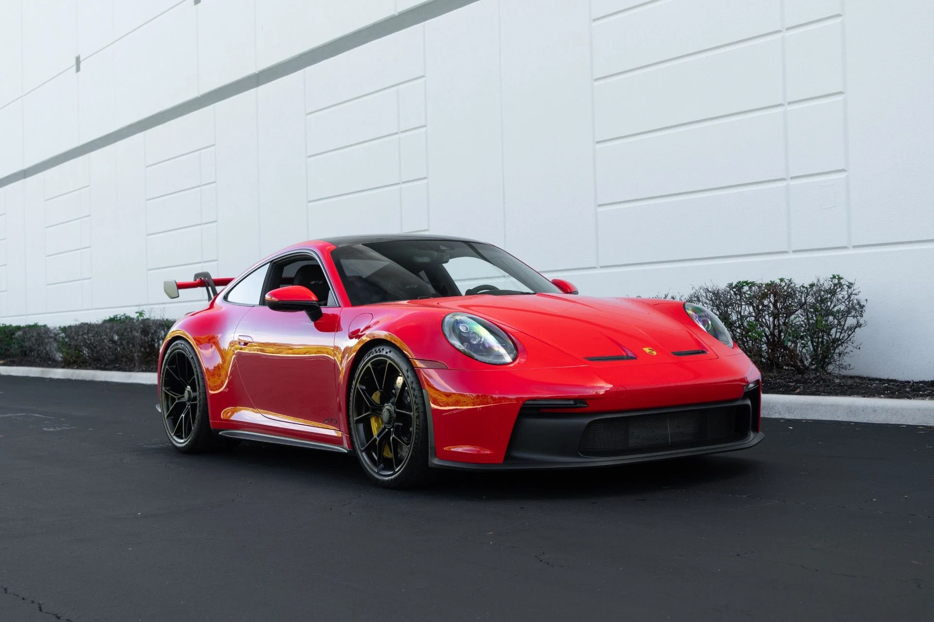 mph001_1069584200_Used_2022_Porsche_911_GT_3_1761761054_8342a758bc