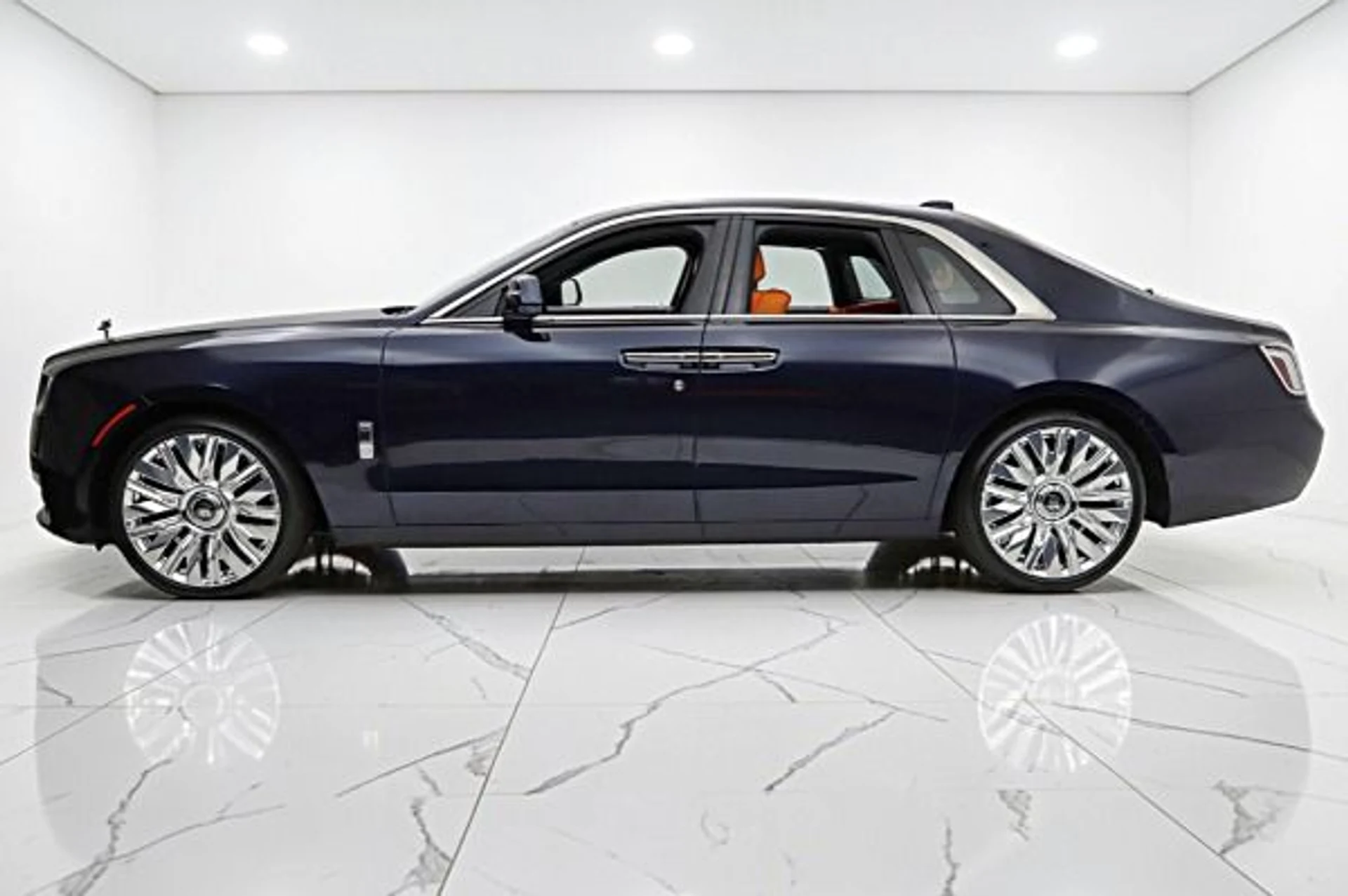 mph001_1070779257_New_2026_Rolls_Royce_Ghost_321a005232