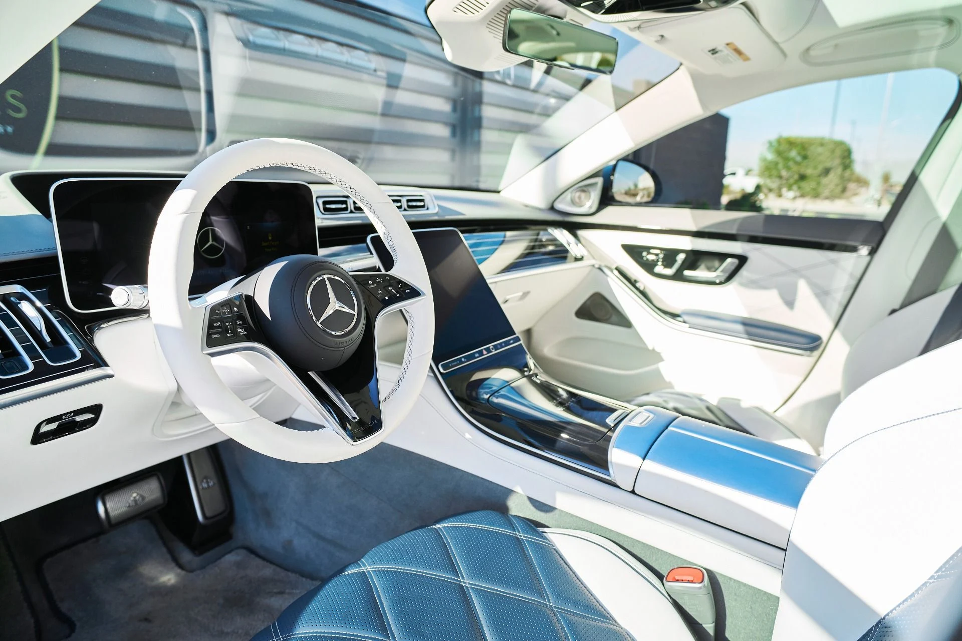 mph001_1072667744_Used_2024_Mercedes_Benz_S_Class_Maybach_S_680_1765936742_6c9736e789