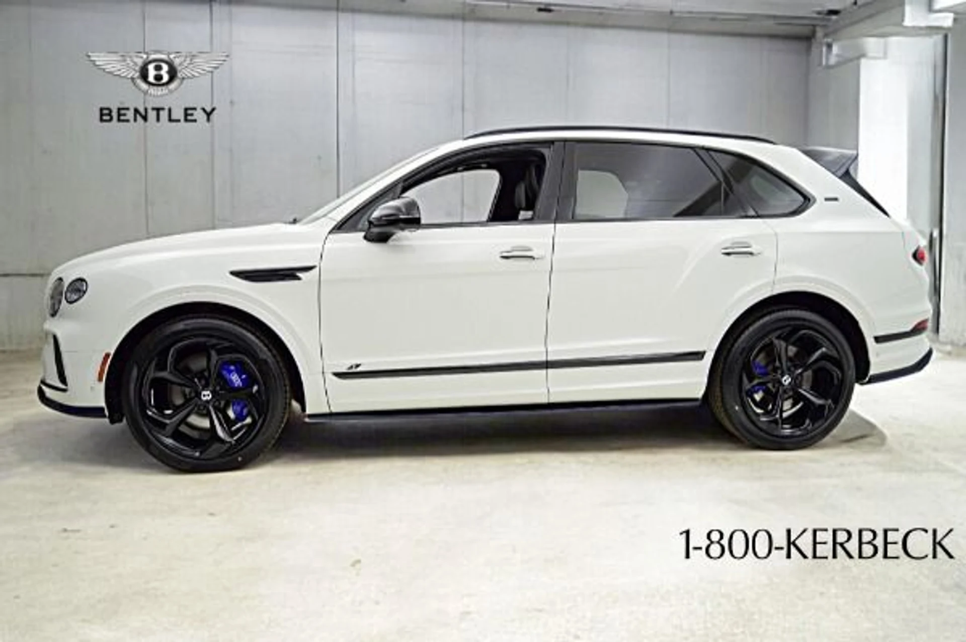 mph001_1075104339_New_2025_Bentley_Bentayga_Black_Edition_V8_6933af70f0