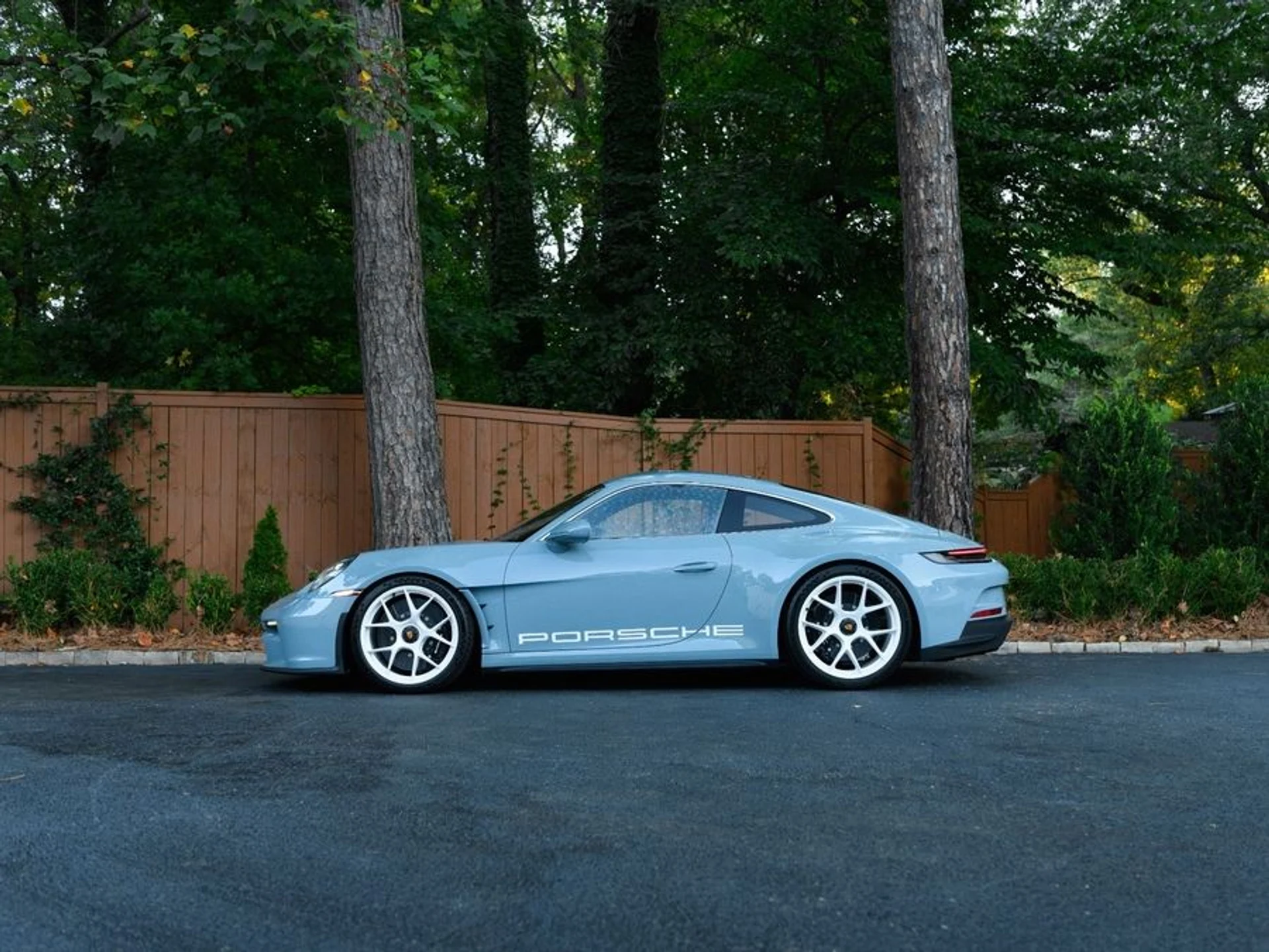 mph001_1087649506_b4f3d1d9_779a_476a_bf99_60831fc64635_241188c288