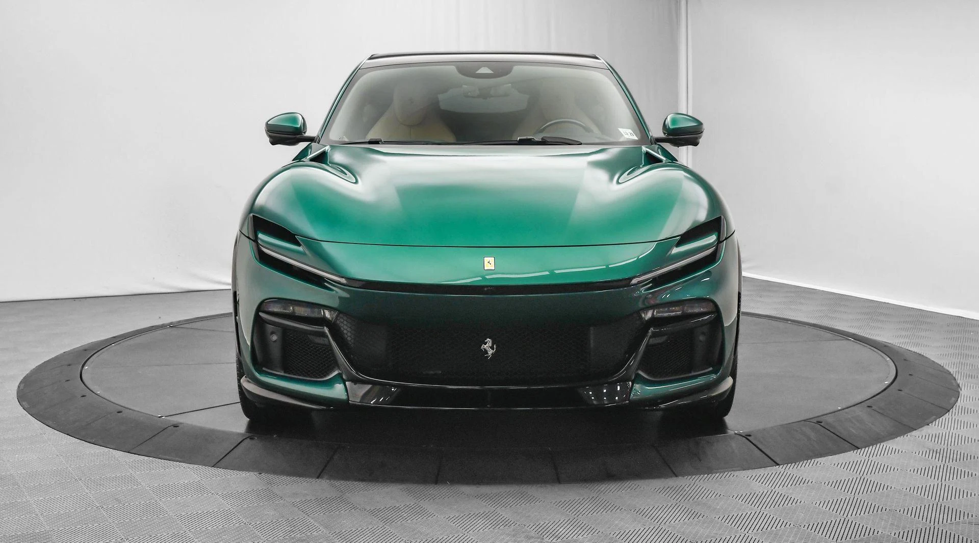 mph001_1090212992_Used_2025_Ferrari_Purosangue_Verde_Pino_1757451403_744a024772