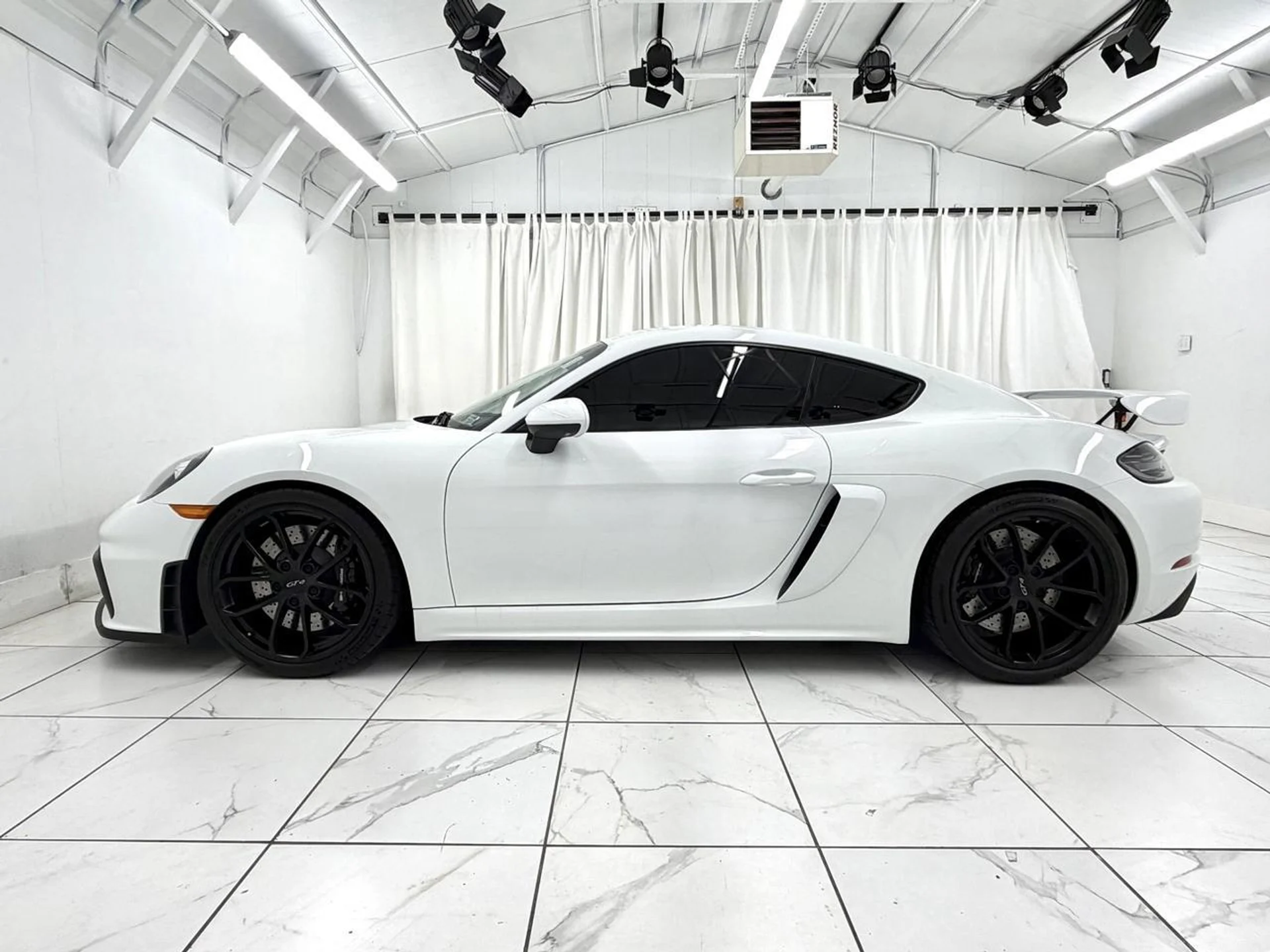 mph001_1098665532_bc333baef49d244d98c8c6a0a115389e_ceb53562b5