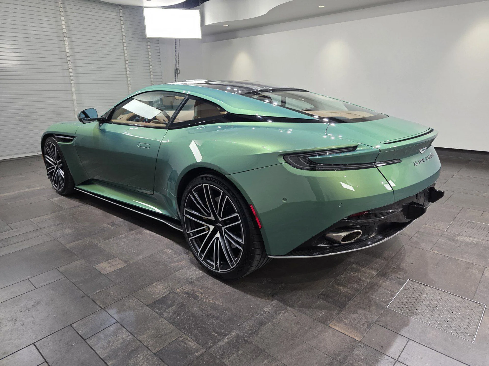 mph001_1105551233_f831f11abddd4b72e69f68672f85b3c1_dc2730263e