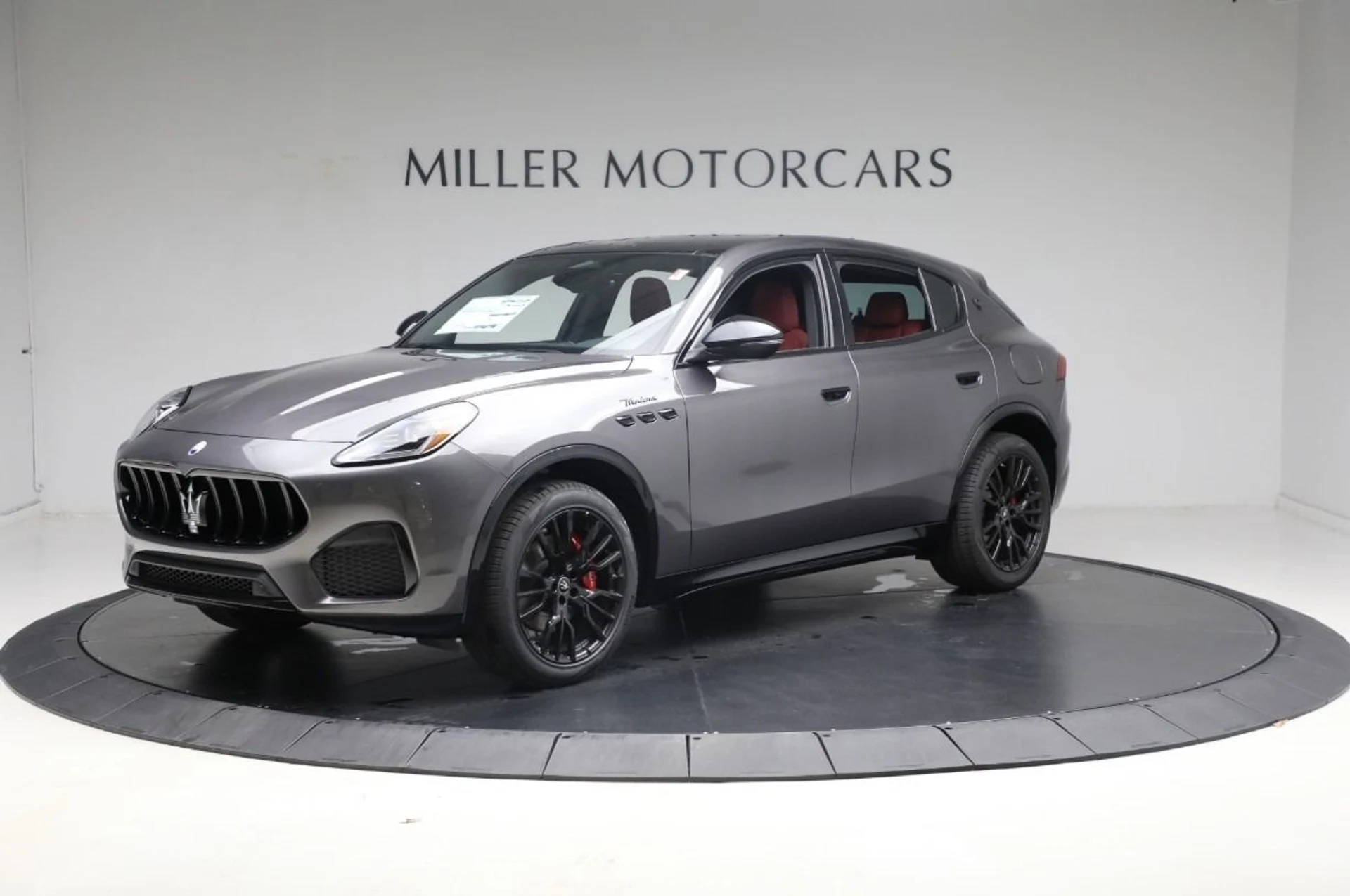 mph001_1106979784_New_2025_Maserati_Grecale_Modena_ee782586e8