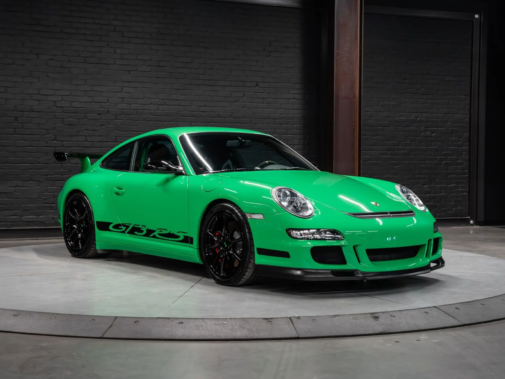 mph001_1111671926_porsche_911_gt3_rs_2007_d00fade7af