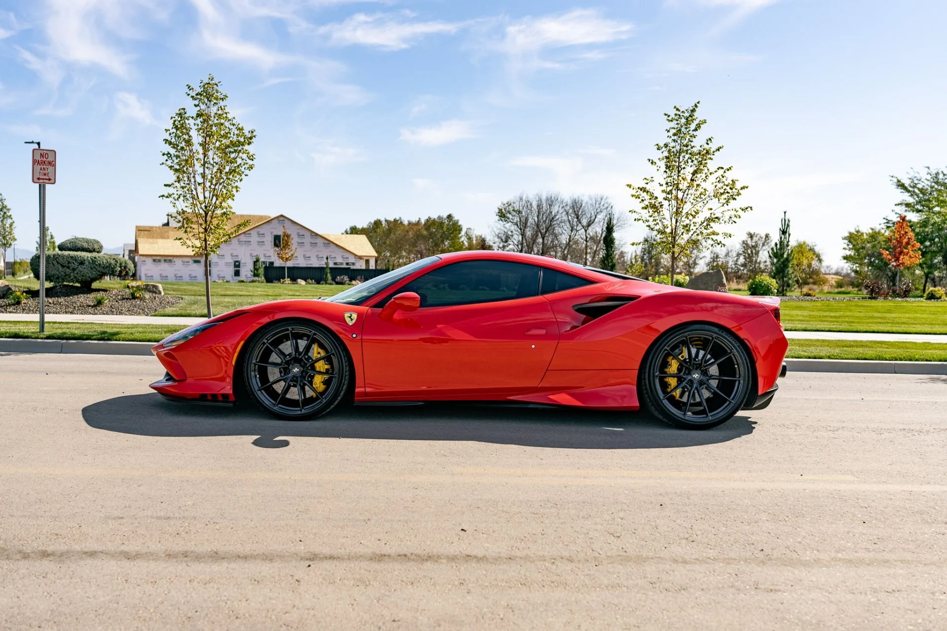 mph001_1129334597_Used_2020_Ferrari_F8_Tributo_1758670943_6e2274933d