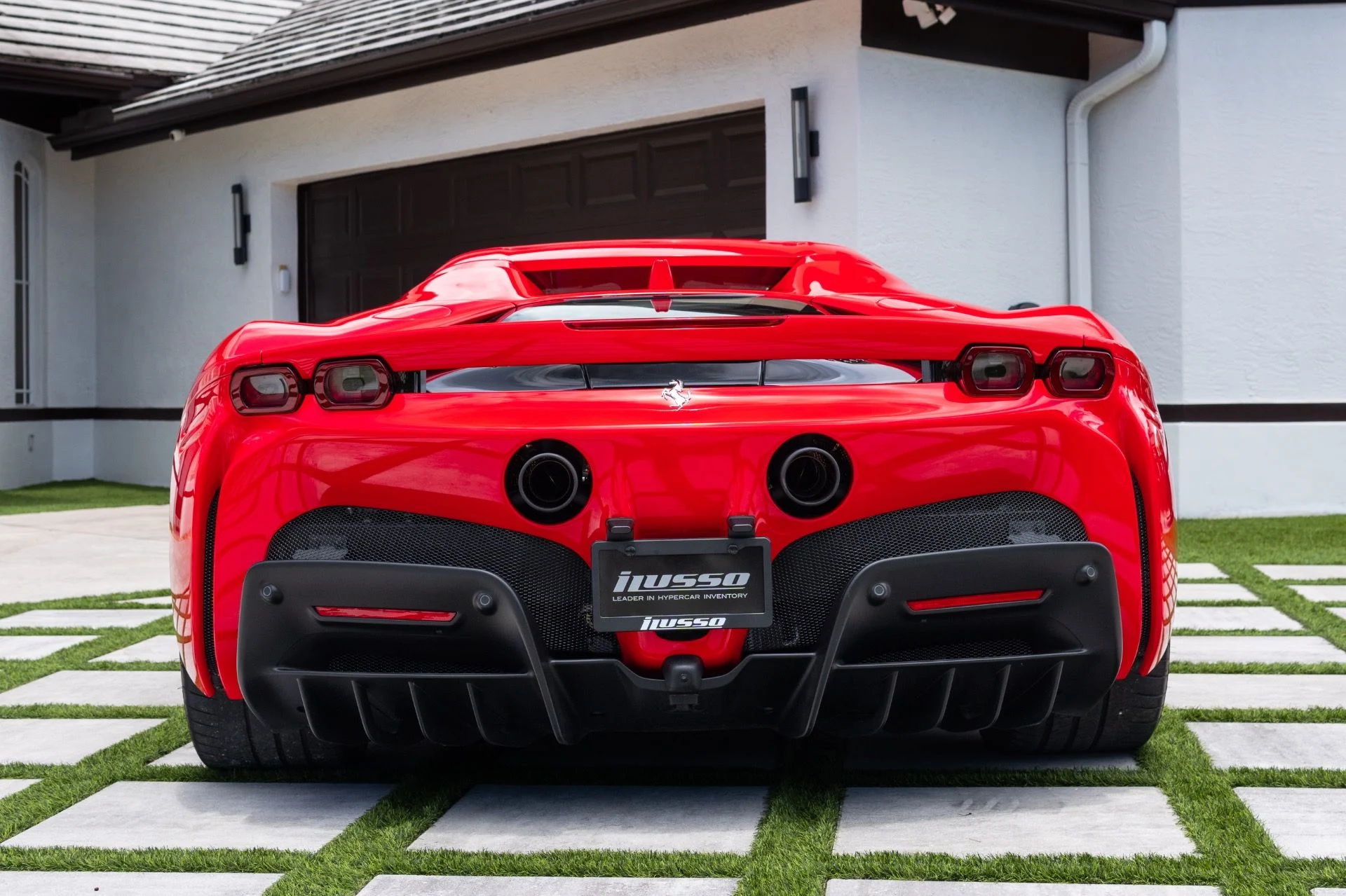 mph001_1137781755_Used_2025_Ferrari_SF_90_Spider_1779242340_3433561210