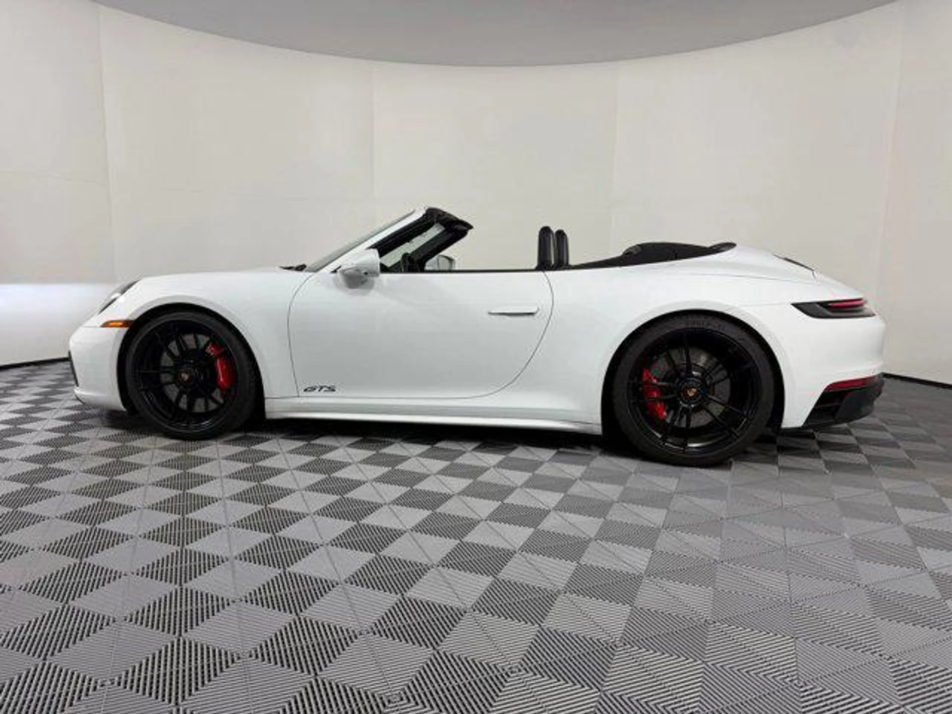 mph001_1137909515_z_BX_6sn_Xou_D2_Glo_GJ_4_EGCVT_1_UULQ_12edc5f3c3