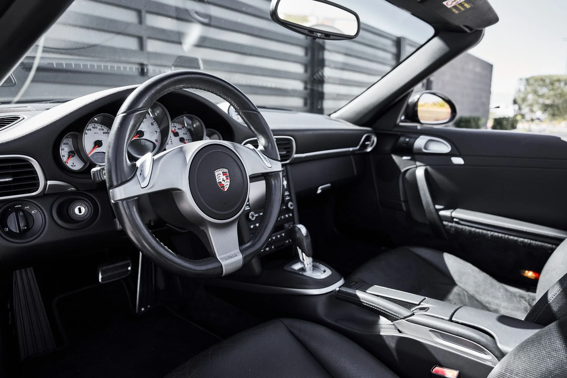mph001_1138233882_Used_2010_Porsche_911_Carrera_S_1779210216_76230f0dfd