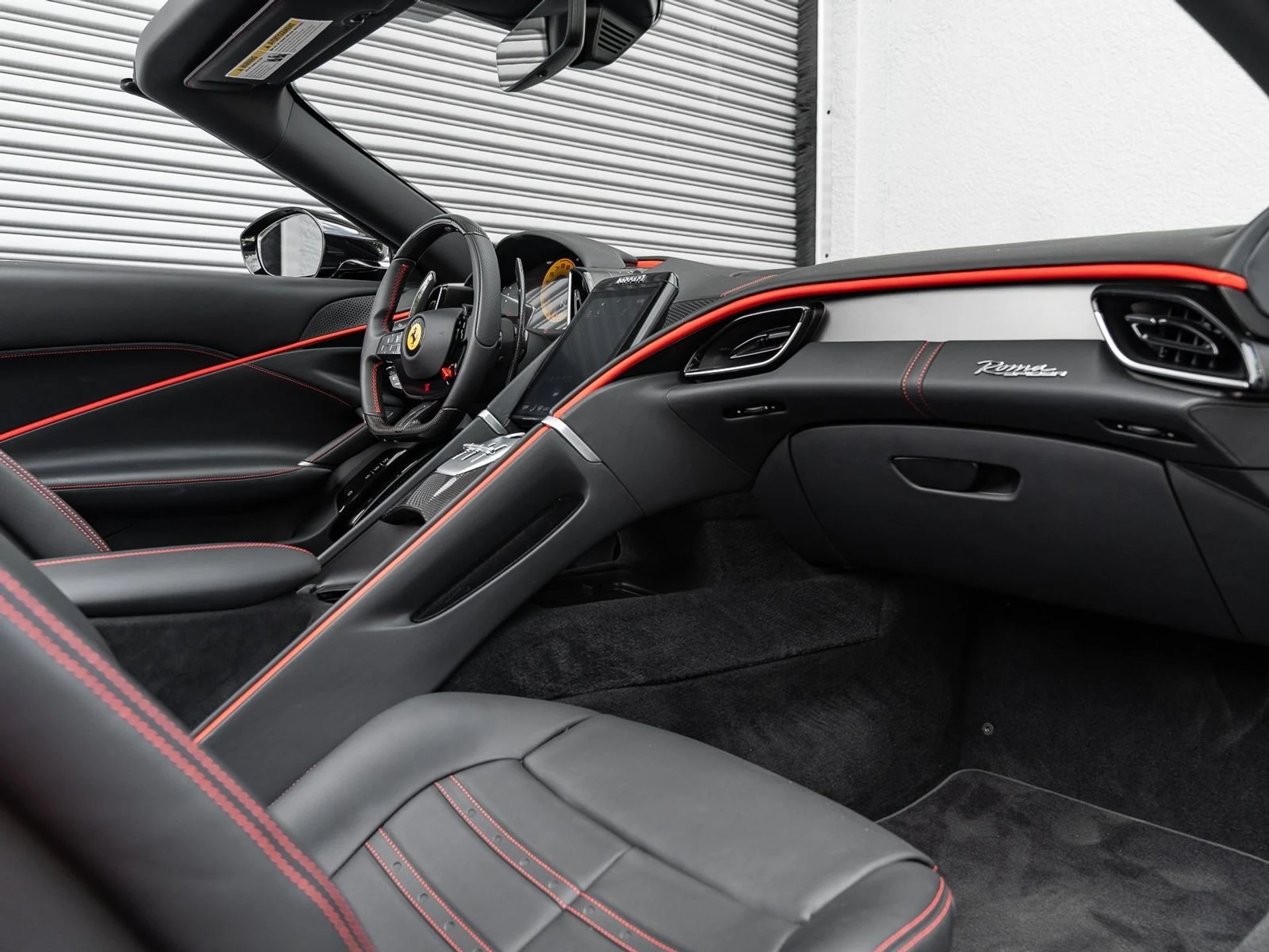 mph001_114496524_Used_2025_Ferrari_Roma_Spider_1759774176_13d60899e5