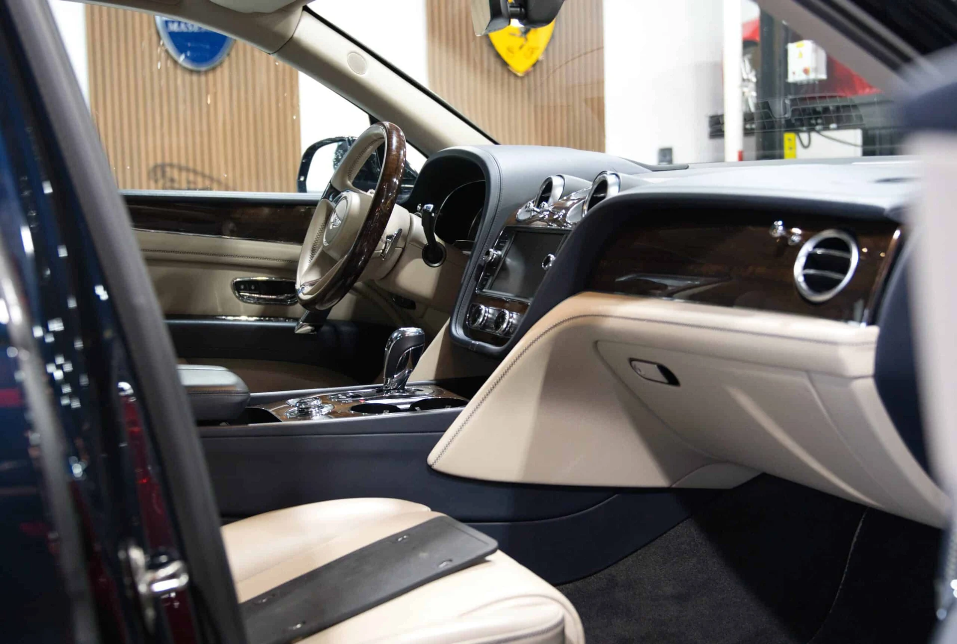 mph001_1148414898_YZ_01650_scaled_3229c528c5