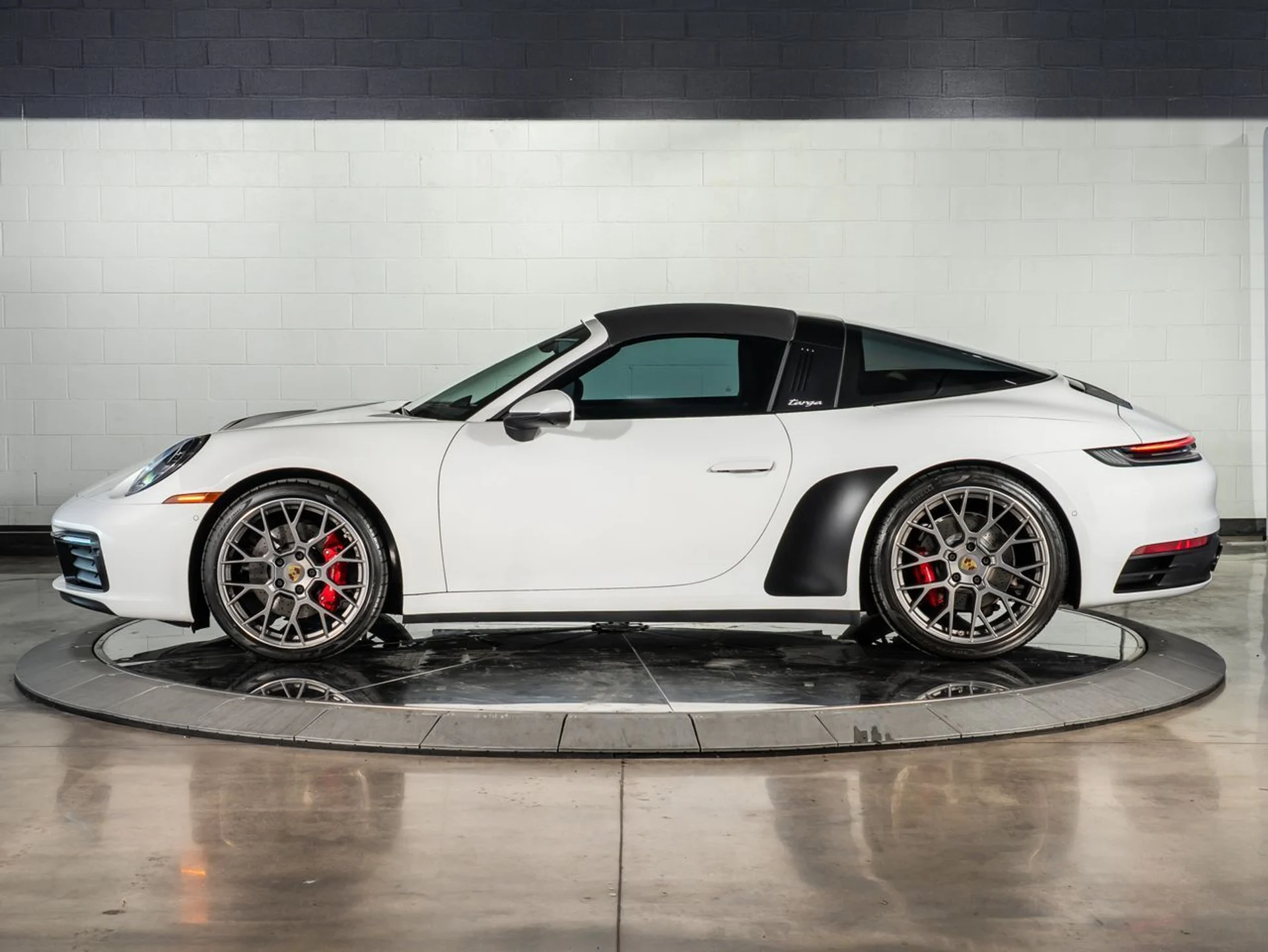 mph001_11528954_d162948b39c9935845123b13d8299e79_e63429c3fd